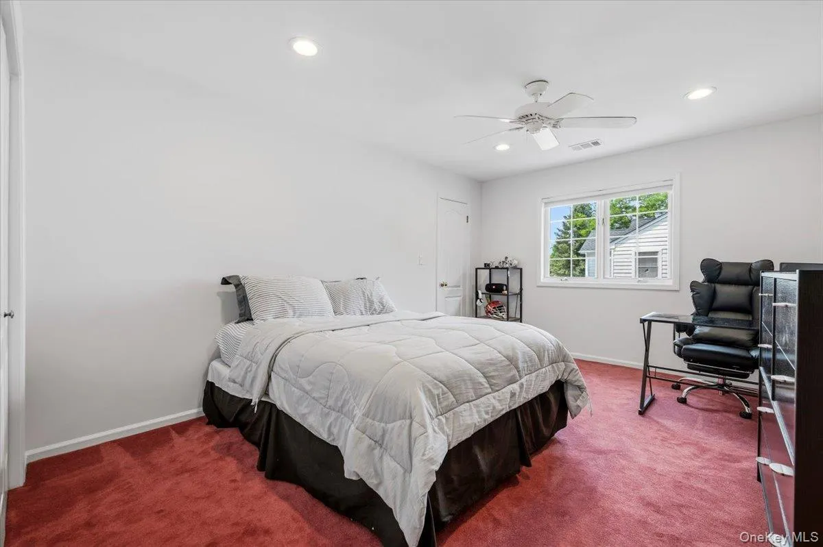 4 Shannon Drive, Oyster Bay, NY, 5 Bedrooms Bedrooms, 9 Rooms Rooms,3 BathroomsBathrooms,Residential,For Rent,Shannon,0,1029820 4 Shannon Drive, Oyster Bay, NY, 5 Bedrooms Bedrooms, 9 Rooms Rooms,3 BathroomsBathrooms,Residential,For Rent,Shannon,0,1029820