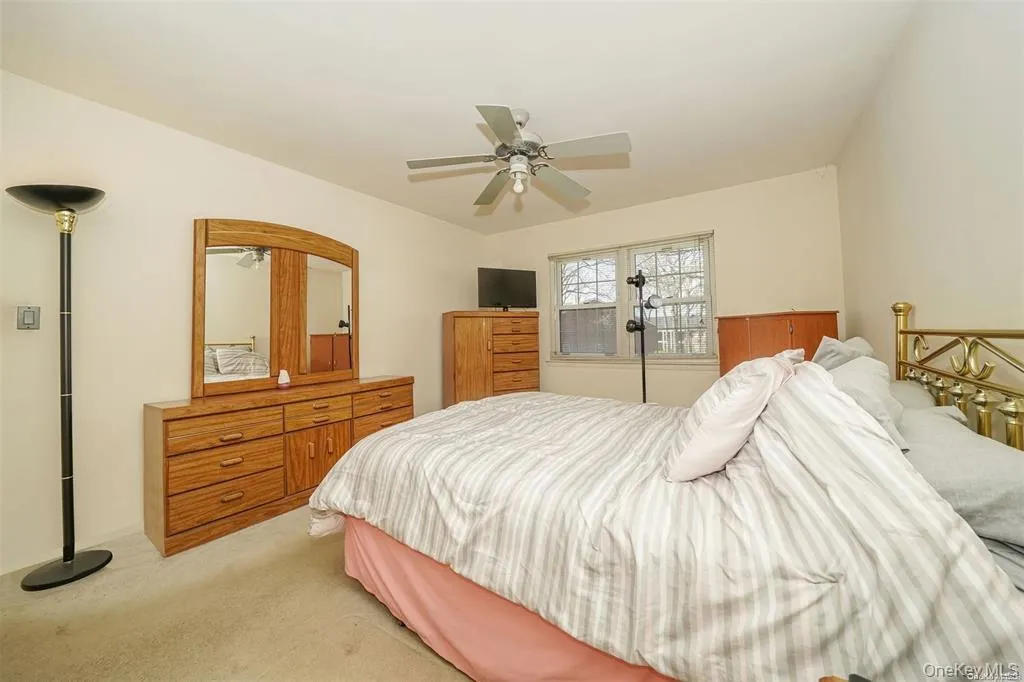 37 Santa Barbara Drive, Oyster Bay, NY, 2 Bedrooms Bedrooms, 6 Rooms Rooms,2 BathroomsBathrooms,Residential,For Rent,Santa Barbara,0,1029822 37 Santa Barbara Drive, Oyster Bay, NY, 2 Bedrooms Bedrooms, 6 Rooms Rooms,2 BathroomsBathrooms,Residential,For Rent,Santa Barbara,0,1029822