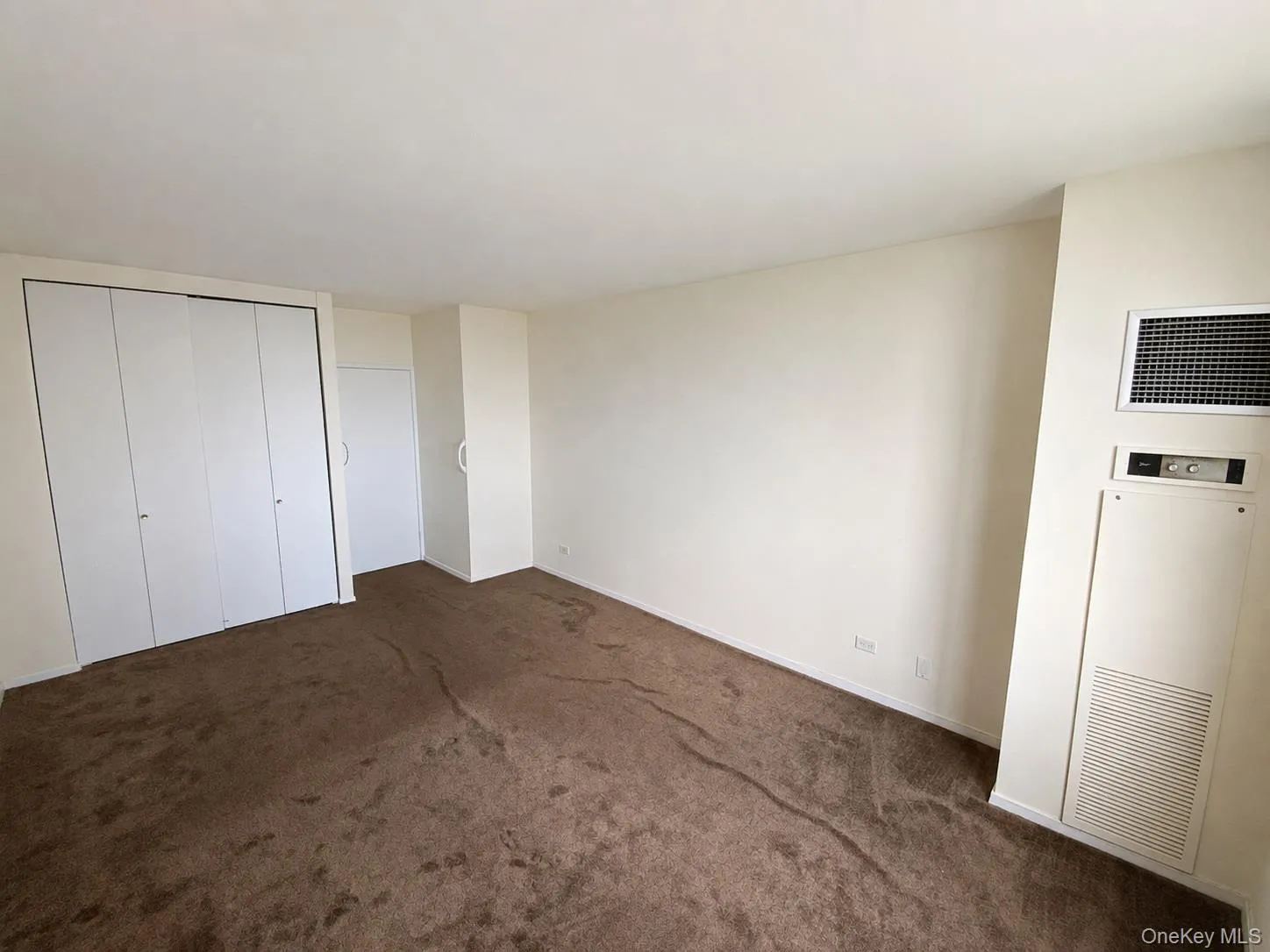 27110 Grand Central Parkway, New York, NY, 1 Bedroom Bedrooms, 5 Rooms Rooms,1 BathroomBathrooms,Residential,For Rent,Grand Central,0,1029823 27110 Grand Central Parkway, New York, NY, 1 Bedroom Bedrooms, 5 Rooms Rooms,1 BathroomBathrooms,Residential,For Rent,Grand Central,0,1029823