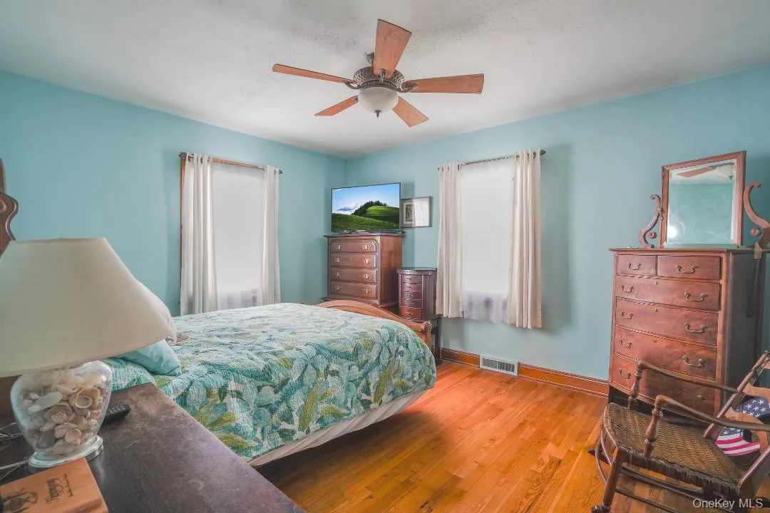 35 Lakeview Avenue, Poughkeepsie (town), NY, 2 Bedrooms Bedrooms, 7 Rooms Rooms,1 BathroomBathrooms,Residential,For Rent,Lakeview,0,1029825 35 Lakeview Avenue, Poughkeepsie (town), NY, 2 Bedrooms Bedrooms, 7 Rooms Rooms,1 BathroomBathrooms,Residential,For Rent,Lakeview,0,1029825