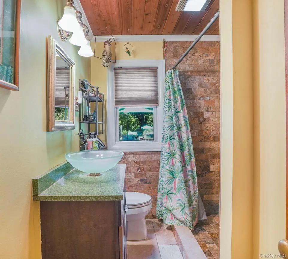 35 Lakeview Avenue, Poughkeepsie (town), NY, 2 Bedrooms Bedrooms, 7 Rooms Rooms,1 BathroomBathrooms,Residential,For Rent,Lakeview,0,1029825 35 Lakeview Avenue, Poughkeepsie (town), NY, 2 Bedrooms Bedrooms, 7 Rooms Rooms,1 BathroomBathrooms,Residential,For Rent,Lakeview,0,1029825