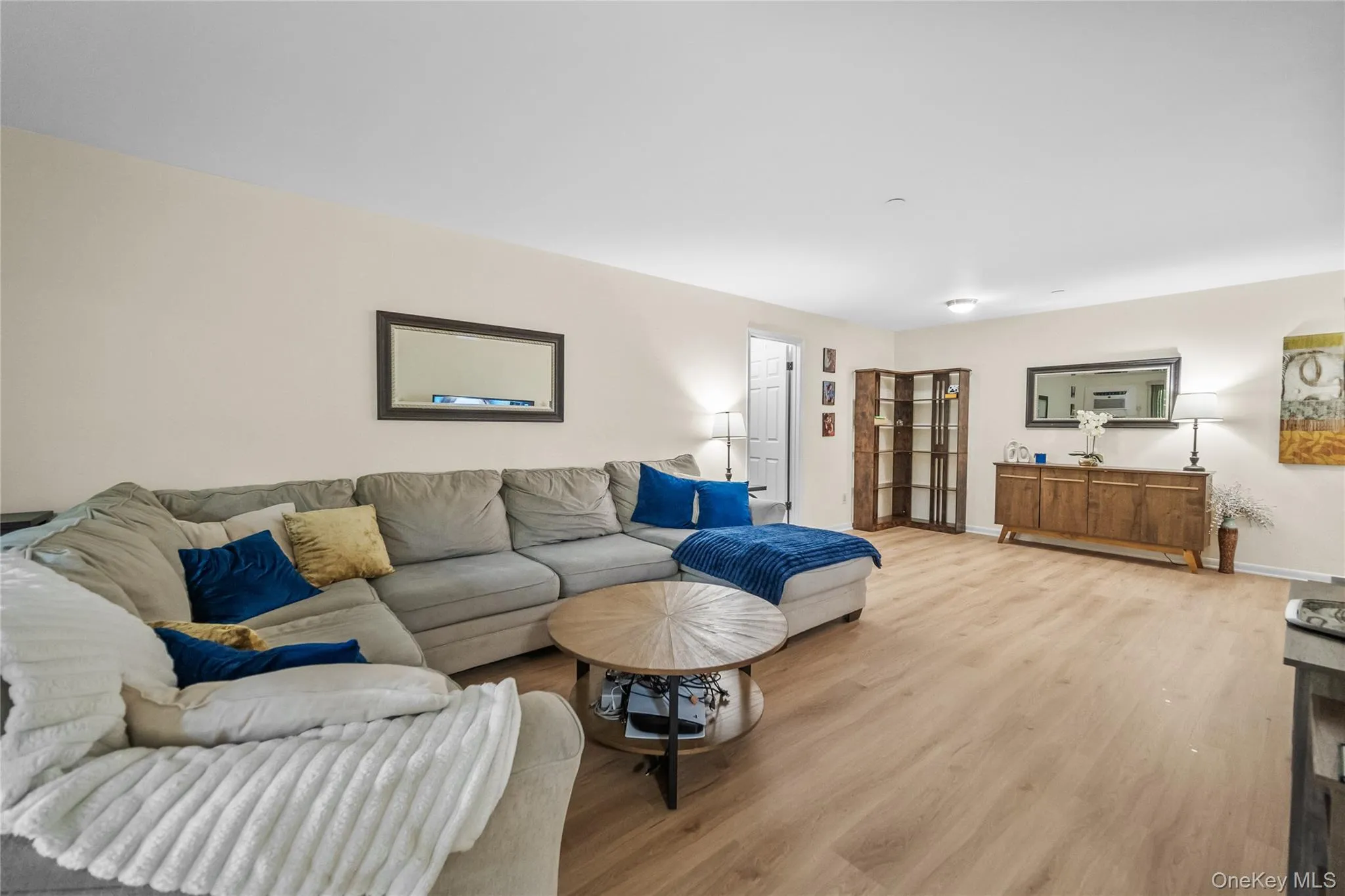 508 Central Park Avenue, Greenburgh, NY, 2 Bedrooms Bedrooms, 5 Rooms Rooms,2 BathroomsBathrooms,Residential Lease,For Rent,Central Park,0,1029828 508 Central Park Avenue, Greenburgh, NY, 2 Bedrooms Bedrooms, 5 Rooms Rooms,2 BathroomsBathrooms,Residential Lease,For Rent,Central Park,0,1029828