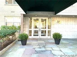 30 Lake Street, White Plains, NY, 1 Bedroom Bedrooms, 3 Rooms Rooms,1 BathroomBathrooms,Residential Lease,For Rent,Lake,0,1029843 30 Lake Street, White Plains, NY, 1 Bedroom Bedrooms, 3 Rooms Rooms,1 BathroomBathrooms,Residential Lease,For Rent,Lake,0,1029843