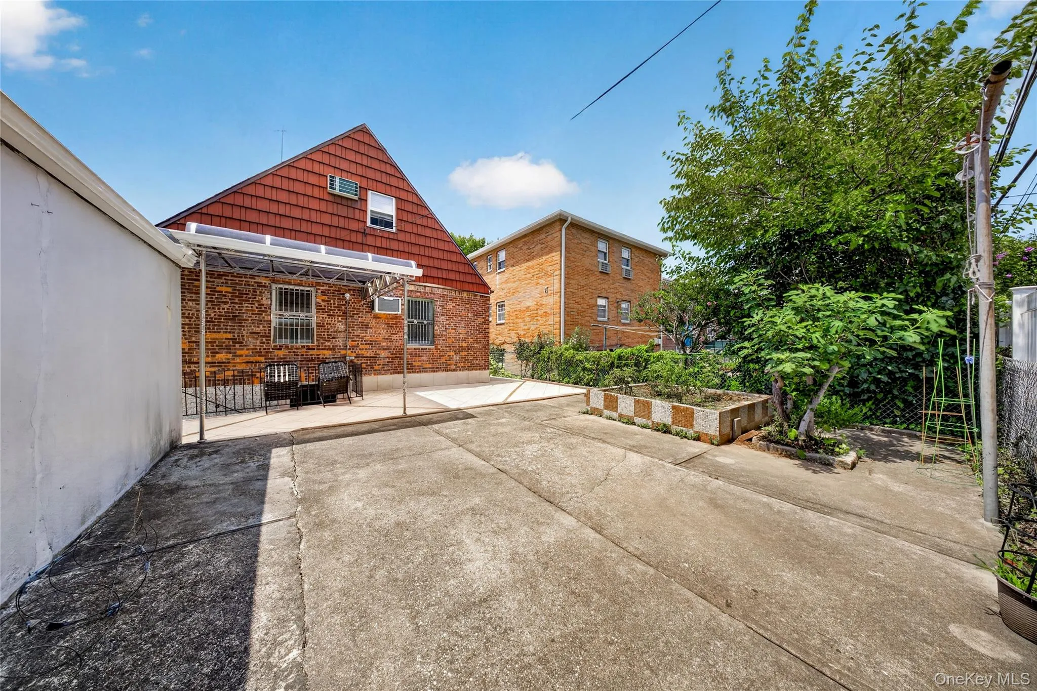47-39 197th Street, New York, NY, 3 Bedrooms Bedrooms, 7 Rooms Rooms,3 BathroomsBathrooms,Residential,For Rent,197th,0,1029845 47-39 197th Street, New York, NY, 3 Bedrooms Bedrooms, 7 Rooms Rooms,3 BathroomsBathrooms,Residential,For Rent,197th,0,1029845