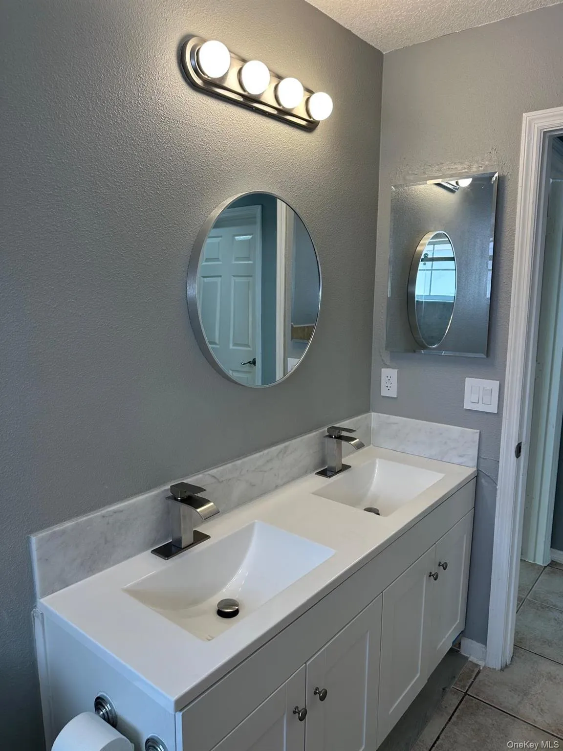3222 Brewster Drive, Out Of Area, FL, 3 Bedrooms Bedrooms, 7 Rooms Rooms,2 BathroomsBathrooms,Residential,For Rent,Brewster Drive,0,1029850 3222 Brewster Drive, Out Of Area, FL, 3 Bedrooms Bedrooms, 7 Rooms Rooms,2 BathroomsBathrooms,Residential,For Rent,Brewster Drive,0,1029850