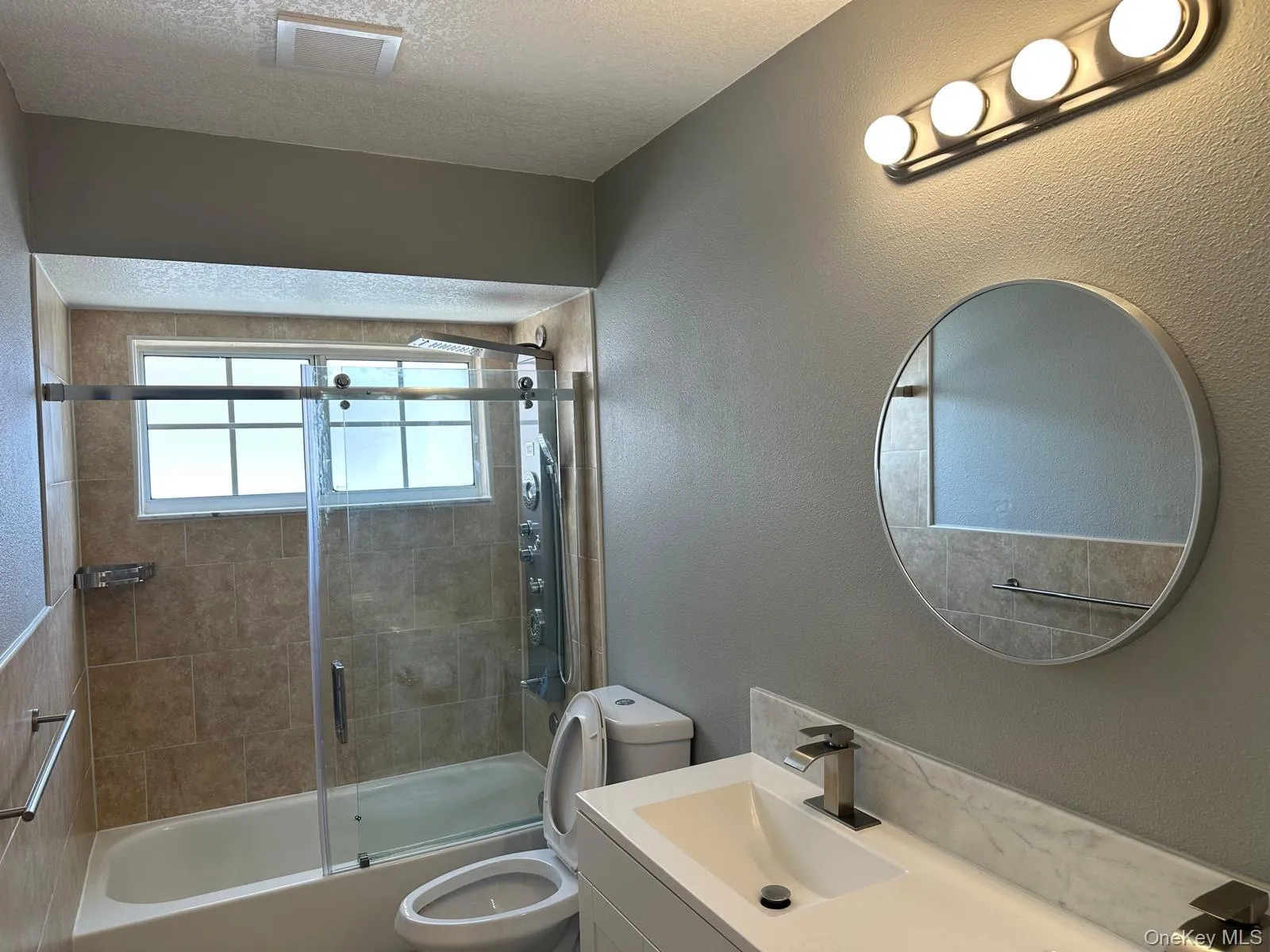 3222 Brewster Drive, Out Of Area, FL, 3 Bedrooms Bedrooms, 7 Rooms Rooms,2 BathroomsBathrooms,Residential,For Rent,Brewster Drive,0,1029850 3222 Brewster Drive, Out Of Area, FL, 3 Bedrooms Bedrooms, 7 Rooms Rooms,2 BathroomsBathrooms,Residential,For Rent,Brewster Drive,0,1029850