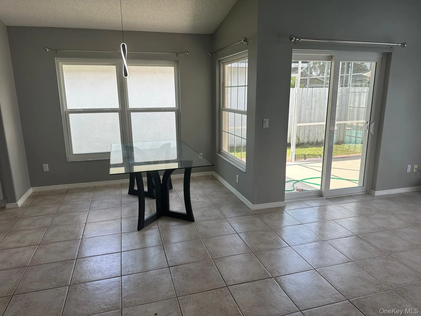 3222 Brewster Drive, Out Of Area, FL, 3 Bedrooms Bedrooms, 7 Rooms Rooms,2 BathroomsBathrooms,Residential,For Rent,Brewster Drive,0,1029850 3222 Brewster Drive, Out Of Area, FL, 3 Bedrooms Bedrooms, 7 Rooms Rooms,2 BathroomsBathrooms,Residential,For Rent,Brewster Drive,0,1029850