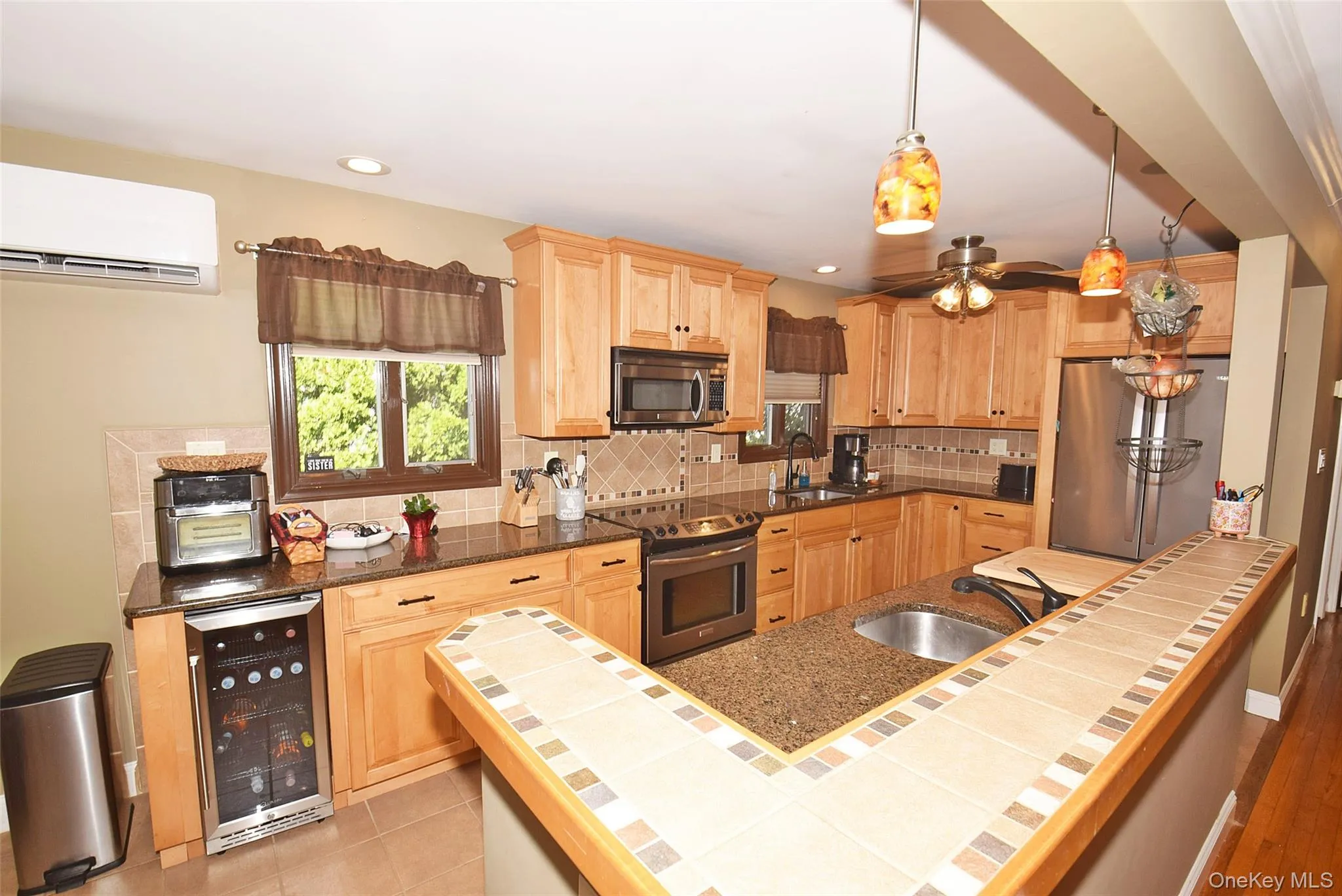 587 Johnson Avenue, Islip, NY, 3 Bedrooms Bedrooms, 9 Rooms Rooms,3 BathroomsBathrooms,Residential,For Rent,Johnson,0,1029851 587 Johnson Avenue, Islip, NY, 3 Bedrooms Bedrooms, 9 Rooms Rooms,3 BathroomsBathrooms,Residential,For Rent,Johnson,0,1029851