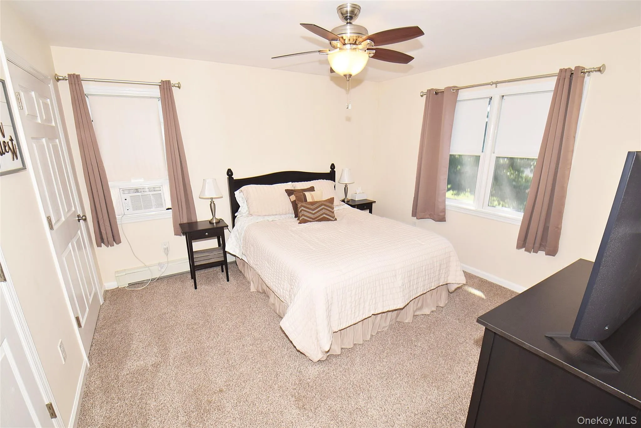 587 Johnson Avenue, Islip, NY, 3 Bedrooms Bedrooms, 9 Rooms Rooms,3 BathroomsBathrooms,Residential,For Rent,Johnson,0,1029851 587 Johnson Avenue, Islip, NY, 3 Bedrooms Bedrooms, 9 Rooms Rooms,3 BathroomsBathrooms,Residential,For Rent,Johnson,0,1029851