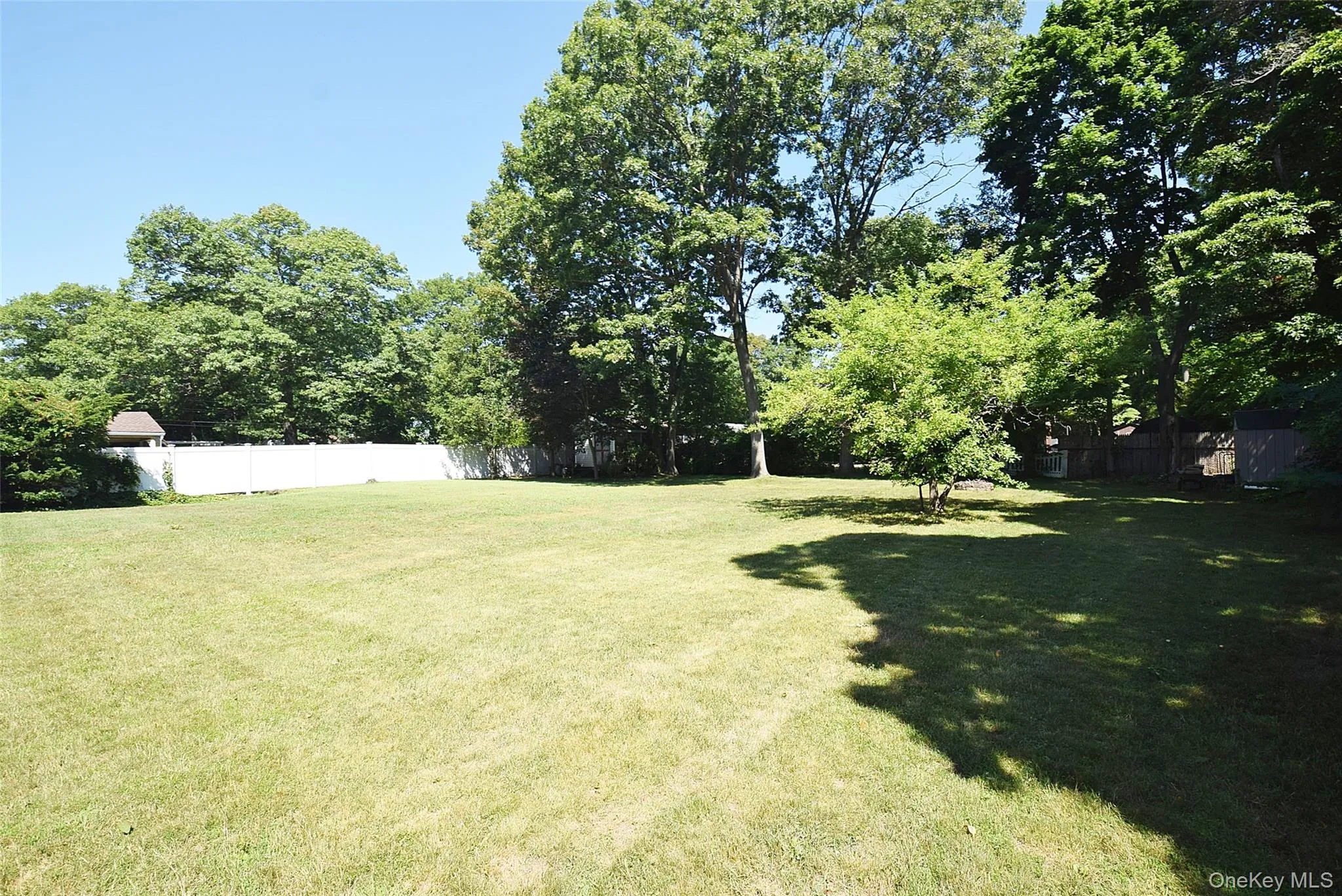 587 Johnson Avenue, Islip, NY, 3 Bedrooms Bedrooms, 9 Rooms Rooms,3 BathroomsBathrooms,Residential,For Rent,Johnson,0,1029851 587 Johnson Avenue, Islip, NY, 3 Bedrooms Bedrooms, 9 Rooms Rooms,3 BathroomsBathrooms,Residential,For Rent,Johnson,0,1029851