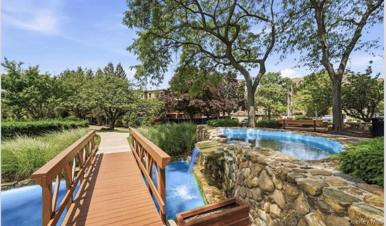 1 BAY CLUB Drive, New York, NY, 1 Bedroom Bedrooms, 4 Rooms Rooms,1 BathroomBathrooms,Residential,For Rent,BAY CLUB,0,1029854 1 BAY CLUB Drive, New York, NY, 1 Bedroom Bedrooms, 4 Rooms Rooms,1 BathroomBathrooms,Residential,For Rent,BAY CLUB,0,1029854