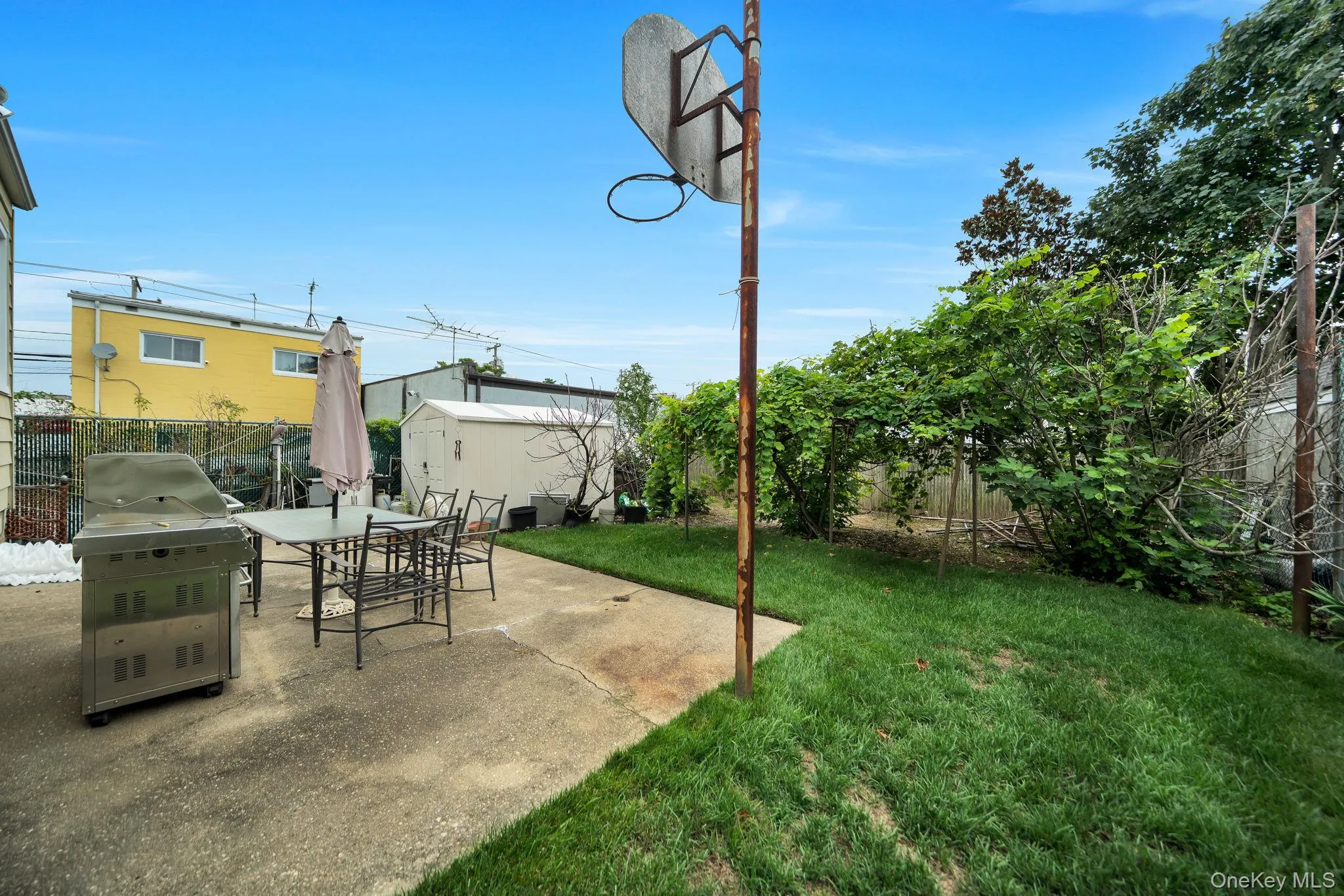 6 Lippold Street, Hempstead, NY, 3 Bedrooms Bedrooms, 6 Rooms Rooms,1 BathroomBathrooms,Residential,For Rent,Lippold,0,1029856 6 Lippold Street, Hempstead, NY, 3 Bedrooms Bedrooms, 6 Rooms Rooms,1 BathroomBathrooms,Residential,For Rent,Lippold,0,1029856
