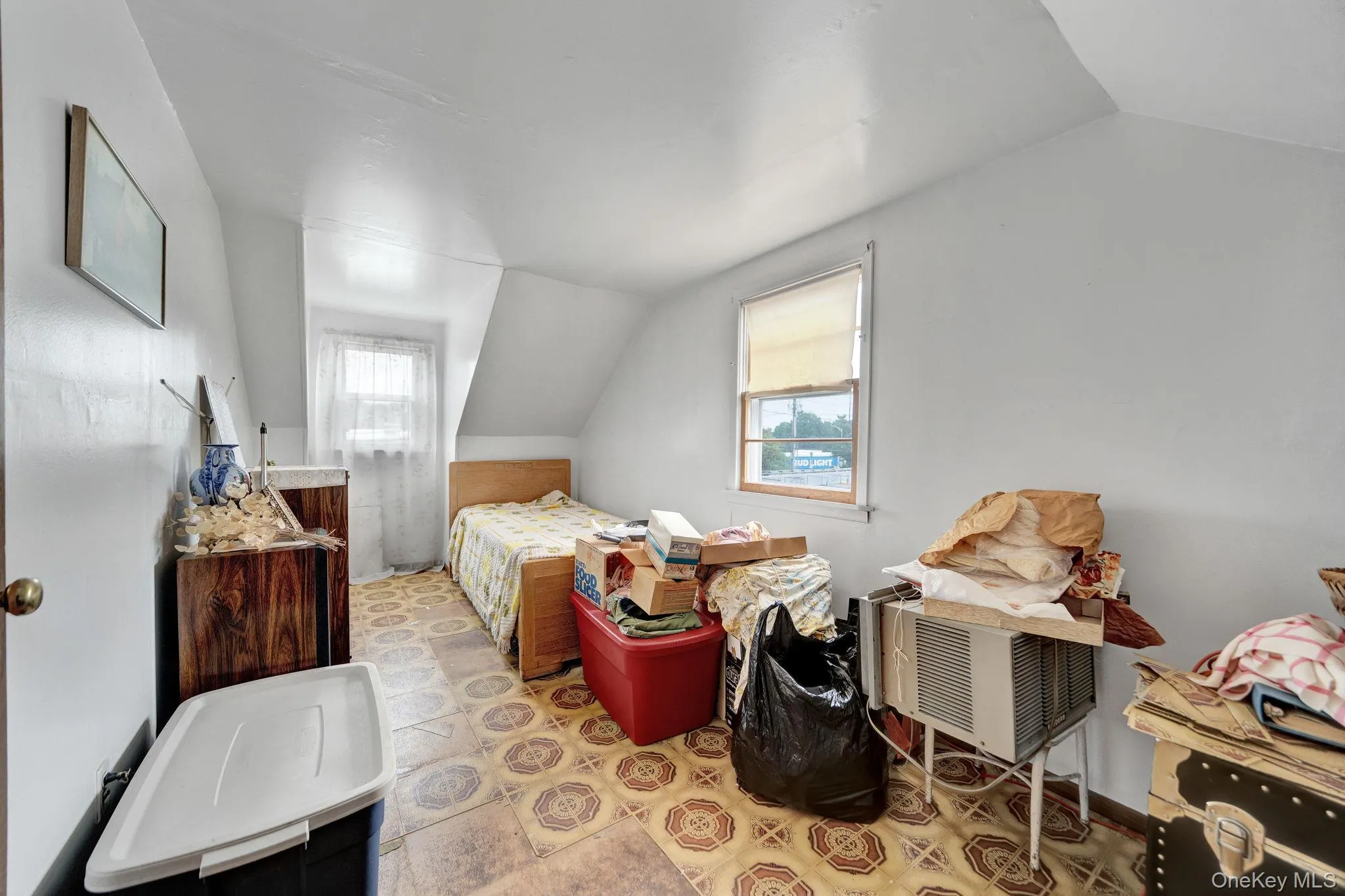 6 Lippold Street, Hempstead, NY, 3 Bedrooms Bedrooms, 6 Rooms Rooms,1 BathroomBathrooms,Residential,For Rent,Lippold,0,1029856 6 Lippold Street, Hempstead, NY, 3 Bedrooms Bedrooms, 6 Rooms Rooms,1 BathroomBathrooms,Residential,For Rent,Lippold,0,1029856