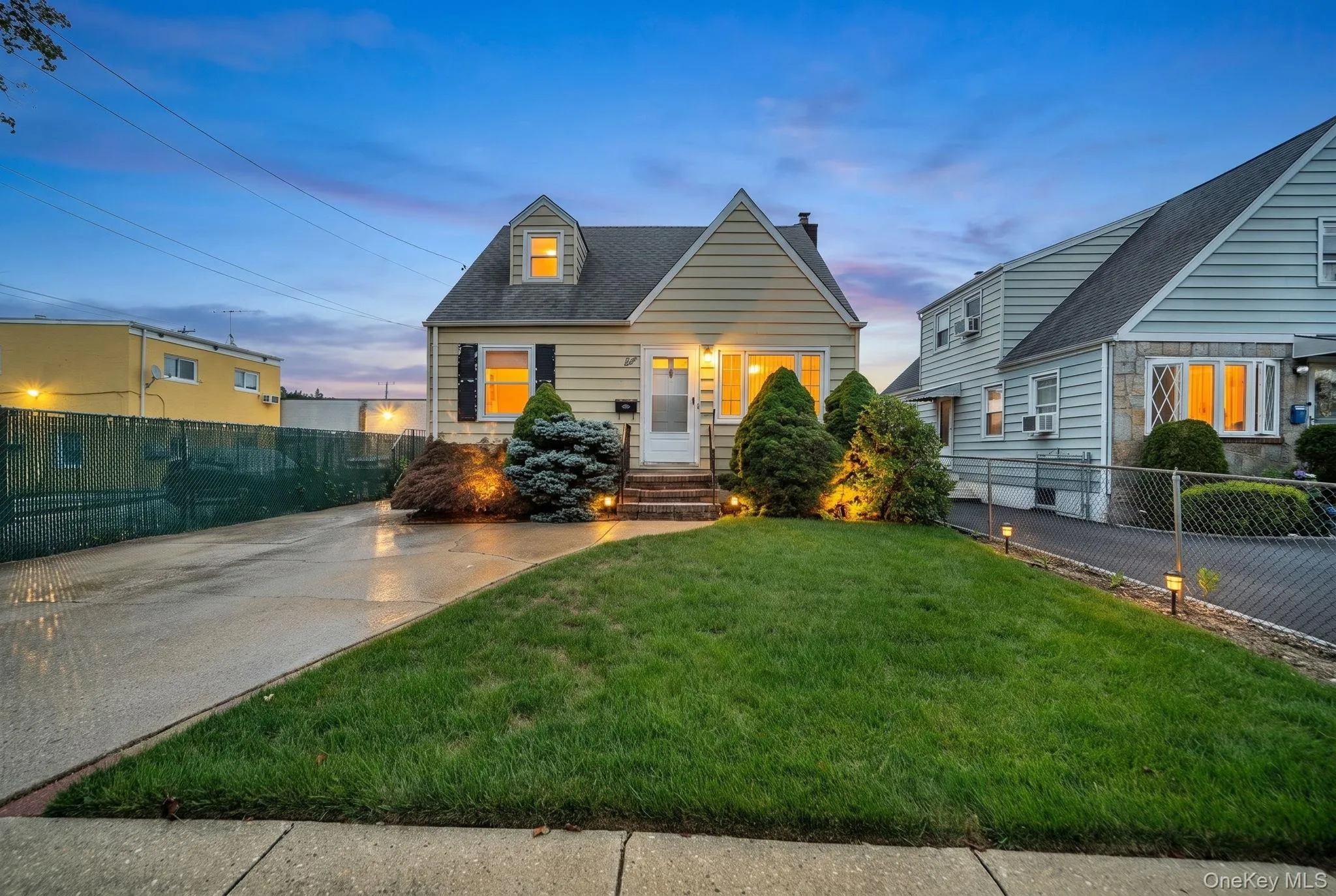 6 Lippold Street, Hempstead, NY, 3 Bedrooms Bedrooms, 6 Rooms Rooms,1 BathroomBathrooms,Residential,For Rent,Lippold,0,1029856 6 Lippold Street, Hempstead, NY, 3 Bedrooms Bedrooms, 6 Rooms Rooms,1 BathroomBathrooms,Residential,For Rent,Lippold,0,1029856