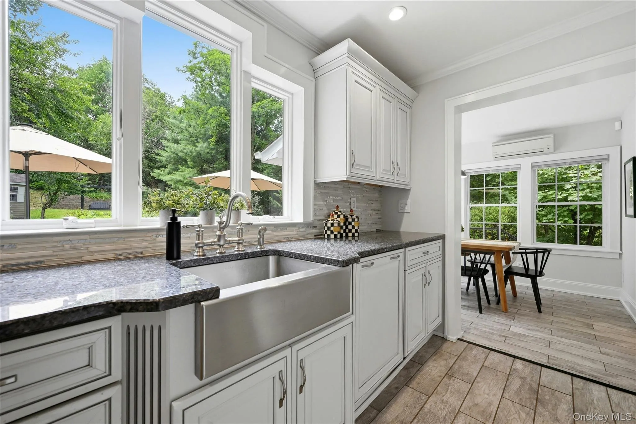 18 Washington Place, Huntington, NY, 3 Bedrooms Bedrooms, 8 Rooms Rooms,2 BathroomsBathrooms,Residential,For Rent,Washington,0,1029867 18 Washington Place, Huntington, NY, 3 Bedrooms Bedrooms, 8 Rooms Rooms,2 BathroomsBathrooms,Residential,For Rent,Washington,0,1029867