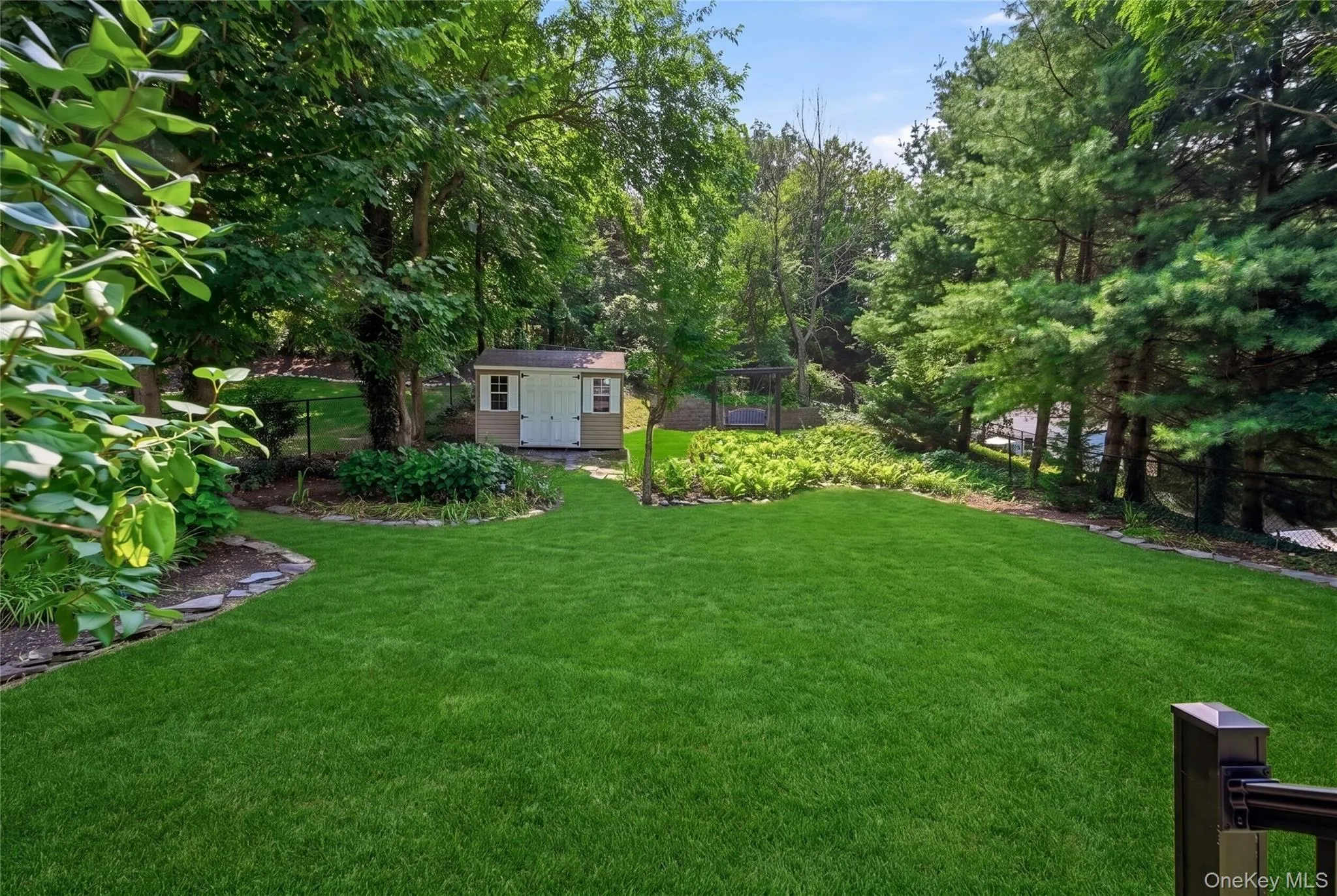 18 Washington Place, Huntington, NY, 3 Bedrooms Bedrooms, 8 Rooms Rooms,2 BathroomsBathrooms,Residential,For Rent,Washington,0,1029867 18 Washington Place, Huntington, NY, 3 Bedrooms Bedrooms, 8 Rooms Rooms,2 BathroomsBathrooms,Residential,For Rent,Washington,0,1029867