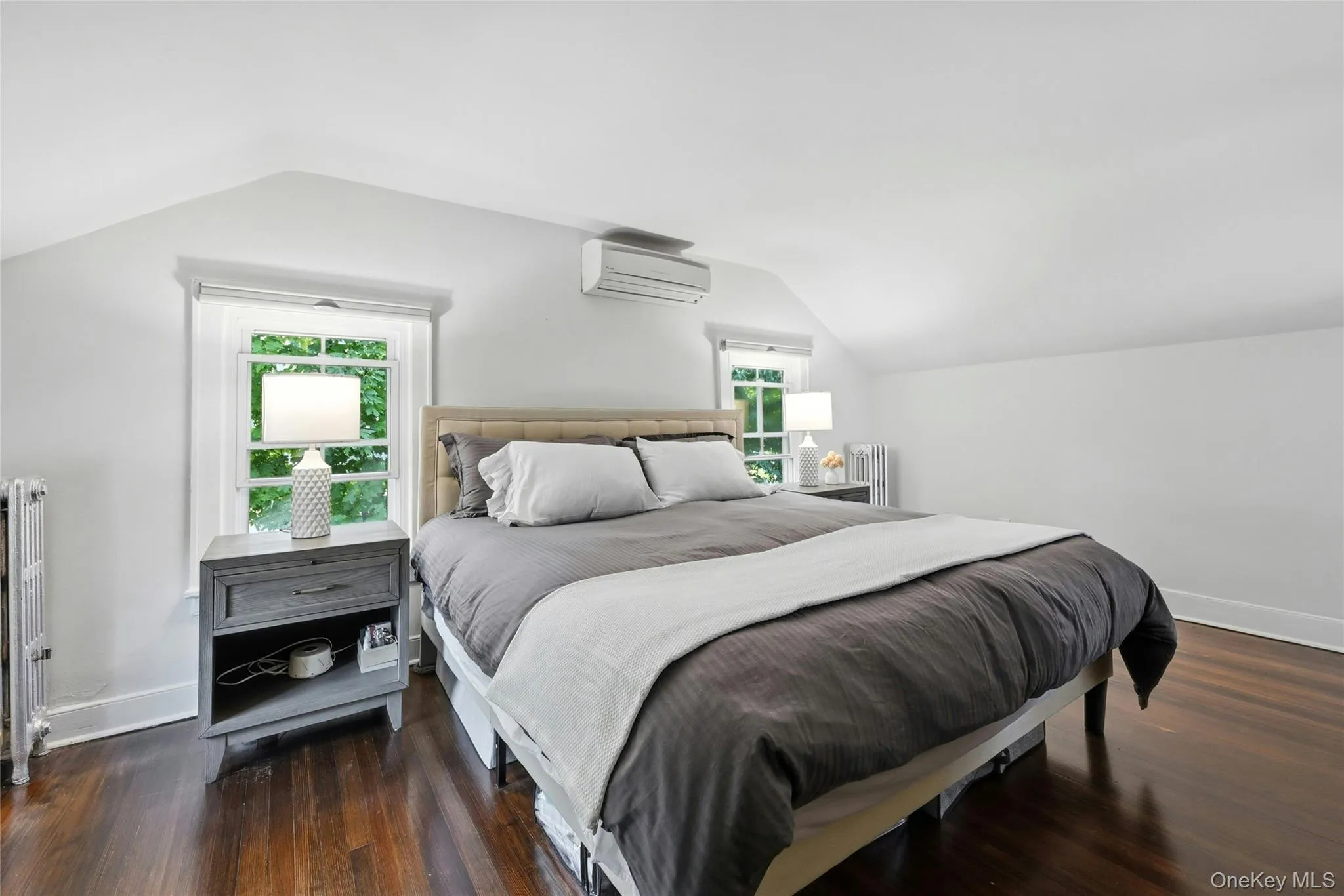 18 Washington Place, Huntington, NY, 3 Bedrooms Bedrooms, 8 Rooms Rooms,2 BathroomsBathrooms,Residential,For Rent,Washington,0,1029867 18 Washington Place, Huntington, NY, 3 Bedrooms Bedrooms, 8 Rooms Rooms,2 BathroomsBathrooms,Residential,For Rent,Washington,0,1029867