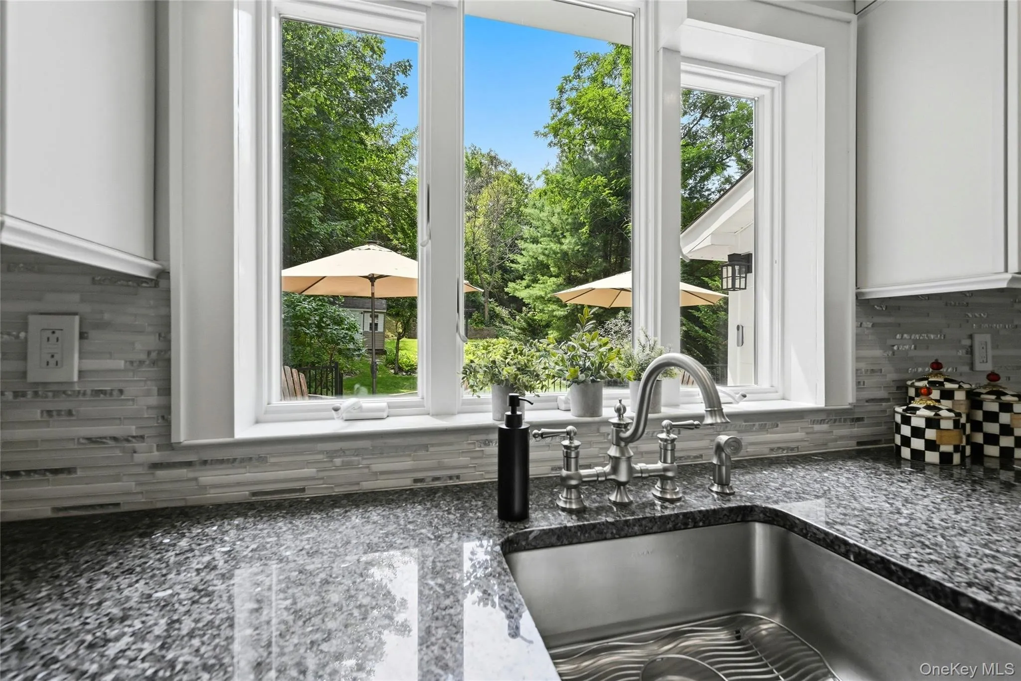 18 Washington Place, Huntington, NY, 3 Bedrooms Bedrooms, 8 Rooms Rooms,2 BathroomsBathrooms,Residential,For Rent,Washington,0,1029867 18 Washington Place, Huntington, NY, 3 Bedrooms Bedrooms, 8 Rooms Rooms,2 BathroomsBathrooms,Residential,For Rent,Washington,0,1029867