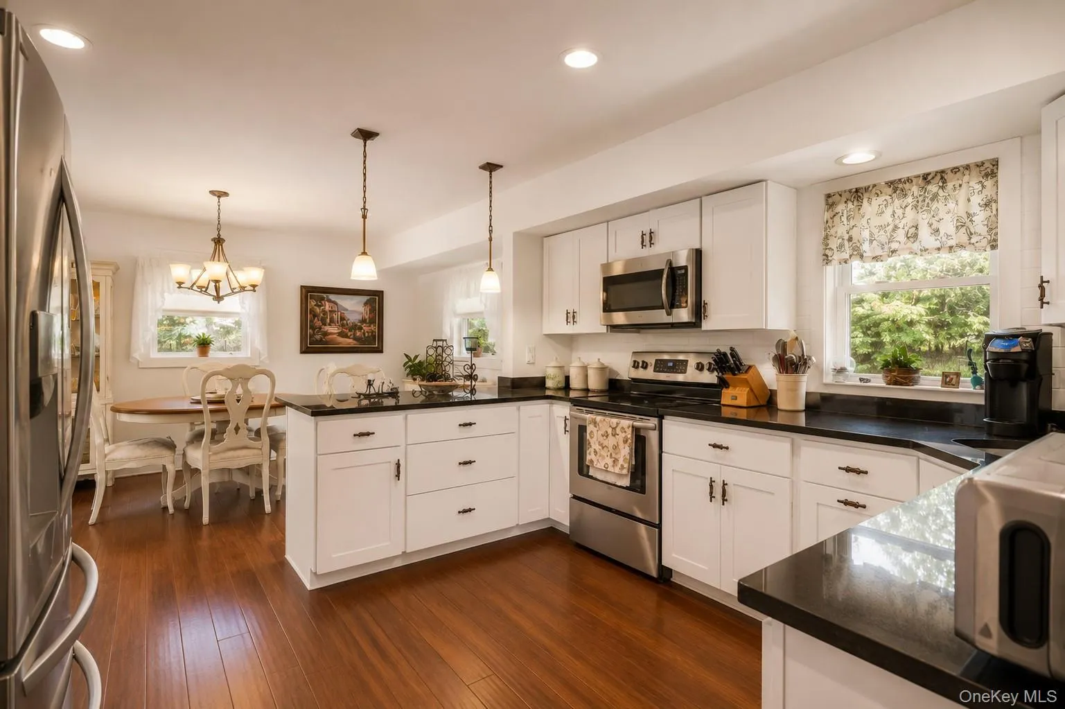 2 Salem Drive, Brookhaven, NY, 3 Bedrooms Bedrooms, 8 Rooms Rooms,2 BathroomsBathrooms,Residential,For Rent,Salem,0,1029873 2 Salem Drive, Brookhaven, NY, 3 Bedrooms Bedrooms, 8 Rooms Rooms,2 BathroomsBathrooms,Residential,For Rent,Salem,0,1029873