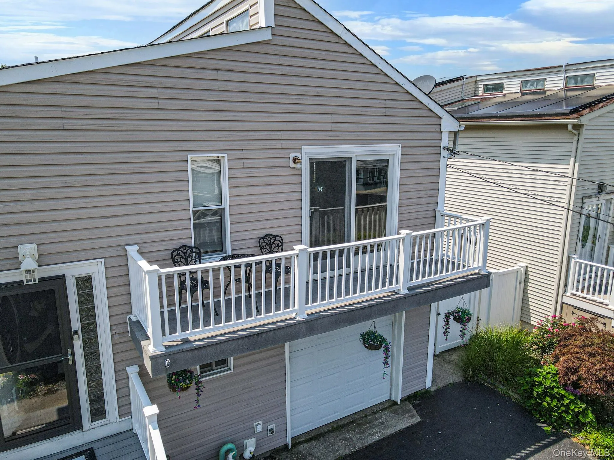 32 Yacht Club Road, Babylon, NY, 5 Bedrooms Bedrooms, 10 Rooms Rooms,2 BathroomsBathrooms,Residential,For Rent,Yacht Club,0,1029874 32 Yacht Club Road, Babylon, NY, 5 Bedrooms Bedrooms, 10 Rooms Rooms,2 BathroomsBathrooms,Residential,For Rent,Yacht Club,0,1029874