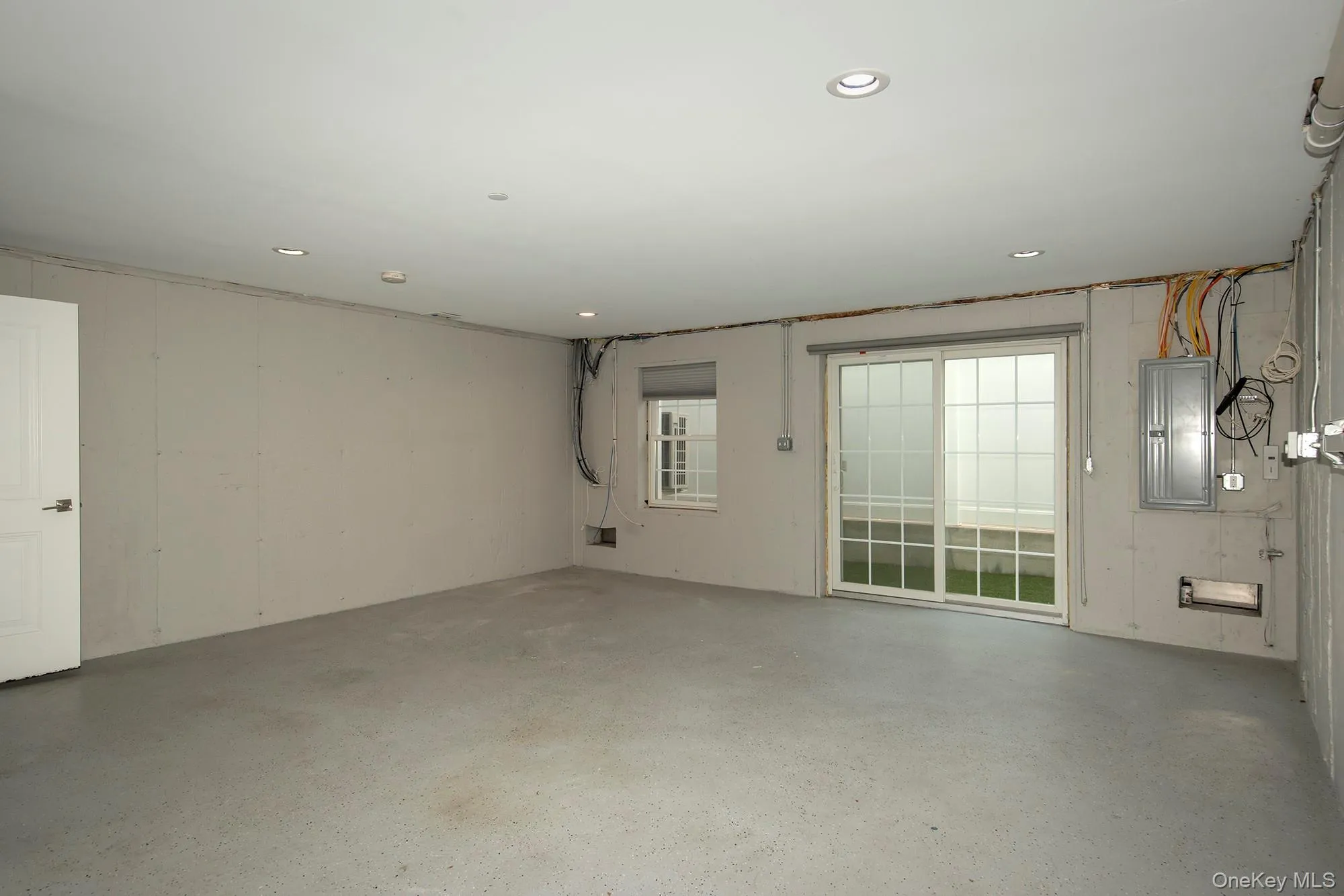 1 Wallace Court, Hempstead, NY, 3 Bedrooms Bedrooms, 6 Rooms Rooms,2 BathroomsBathrooms,Residential Lease,For Rent,Wallace,0,1029875 1 Wallace Court, Hempstead, NY, 3 Bedrooms Bedrooms, 6 Rooms Rooms,2 BathroomsBathrooms,Residential Lease,For Rent,Wallace,0,1029875