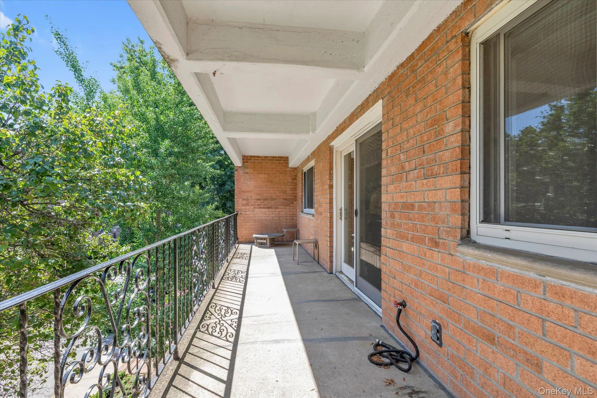 30 Barstow Road, North Hempstead, NY, 2 Bedrooms Bedrooms, 5 Rooms Rooms,2 BathroomsBathrooms,Residential,For Rent,Barstow,0,1029883 30 Barstow Road, North Hempstead, NY, 2 Bedrooms Bedrooms, 5 Rooms Rooms,2 BathroomsBathrooms,Residential,For Rent,Barstow,0,1029883