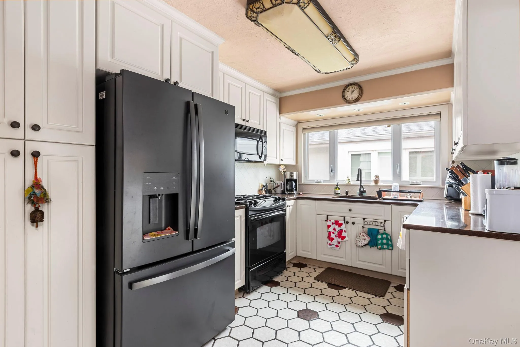 2508 64th Street, New York, NY, 4 Bedrooms Bedrooms, 8 Rooms Rooms,3 BathroomsBathrooms,Residential,For Rent,64th,0,1029885 2508 64th Street, New York, NY, 4 Bedrooms Bedrooms, 8 Rooms Rooms,3 BathroomsBathrooms,Residential,For Rent,64th,0,1029885