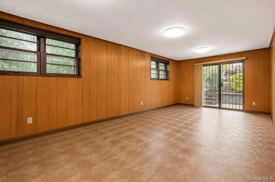 2508 64th Street, New York, NY, 4 Bedrooms Bedrooms, 8 Rooms Rooms,3 BathroomsBathrooms,Residential,For Rent,64th,0,1029885 2508 64th Street, New York, NY, 4 Bedrooms Bedrooms, 8 Rooms Rooms,3 BathroomsBathrooms,Residential,For Rent,64th,0,1029885