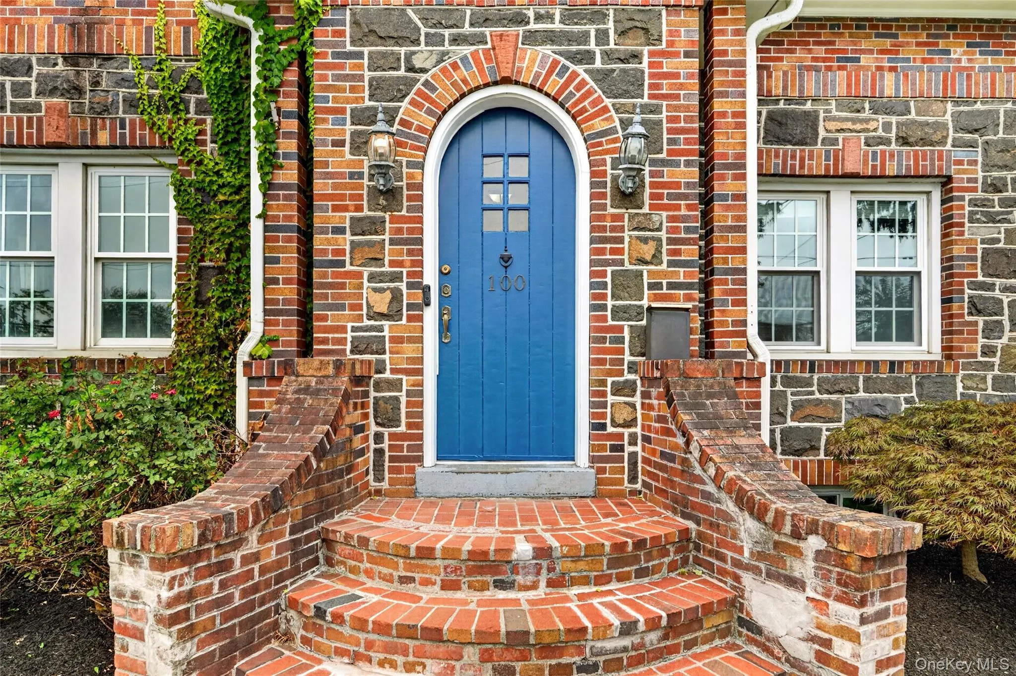 100 Franklin Street, Clarkstown, NY, 3 Bedrooms Bedrooms, 8 Rooms Rooms,1 BathroomBathrooms,Residential Lease,For Rent,Franklin,0,1029890 100 Franklin Street, Clarkstown, NY, 3 Bedrooms Bedrooms, 8 Rooms Rooms,1 BathroomBathrooms,Residential Lease,For Rent,Franklin,0,1029890