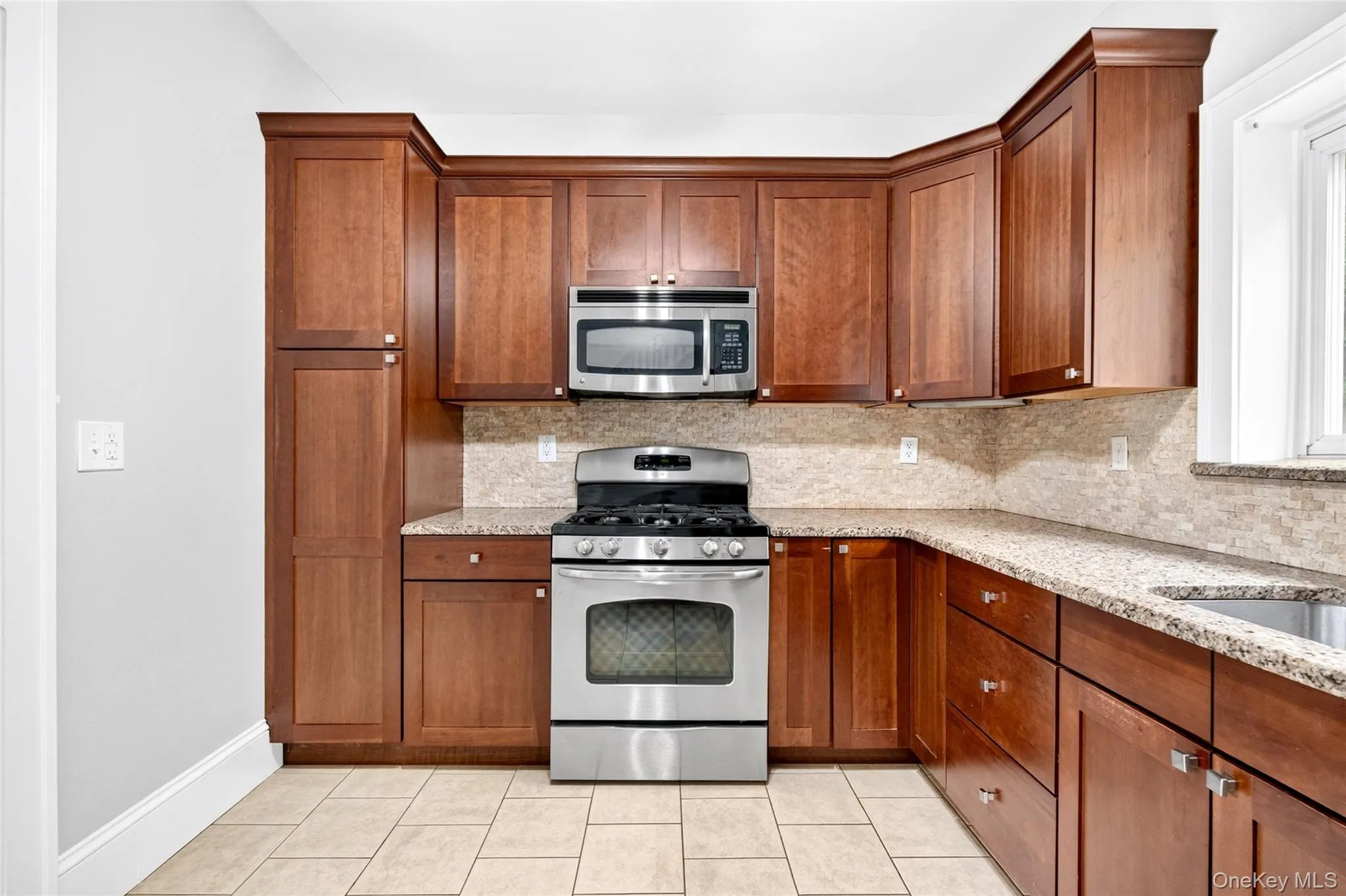 100 Franklin Street, Clarkstown, NY, 3 Bedrooms Bedrooms, 8 Rooms Rooms,1 BathroomBathrooms,Residential Lease,For Rent,Franklin,0,1029890 100 Franklin Street, Clarkstown, NY, 3 Bedrooms Bedrooms, 8 Rooms Rooms,1 BathroomBathrooms,Residential Lease,For Rent,Franklin,0,1029890