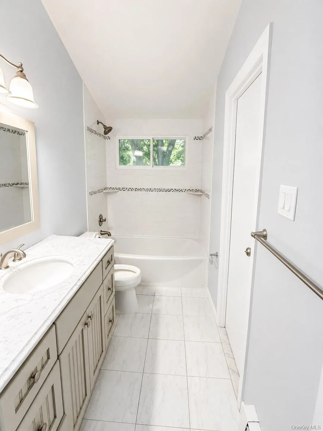 150 8th Avenue, Brookhaven, NY, 4 Bedrooms Bedrooms, 8 Rooms Rooms,1 BathroomBathrooms,Residential,For Rent,8th,0,1029892 150 8th Avenue, Brookhaven, NY, 4 Bedrooms Bedrooms, 8 Rooms Rooms,1 BathroomBathrooms,Residential,For Rent,8th,0,1029892
