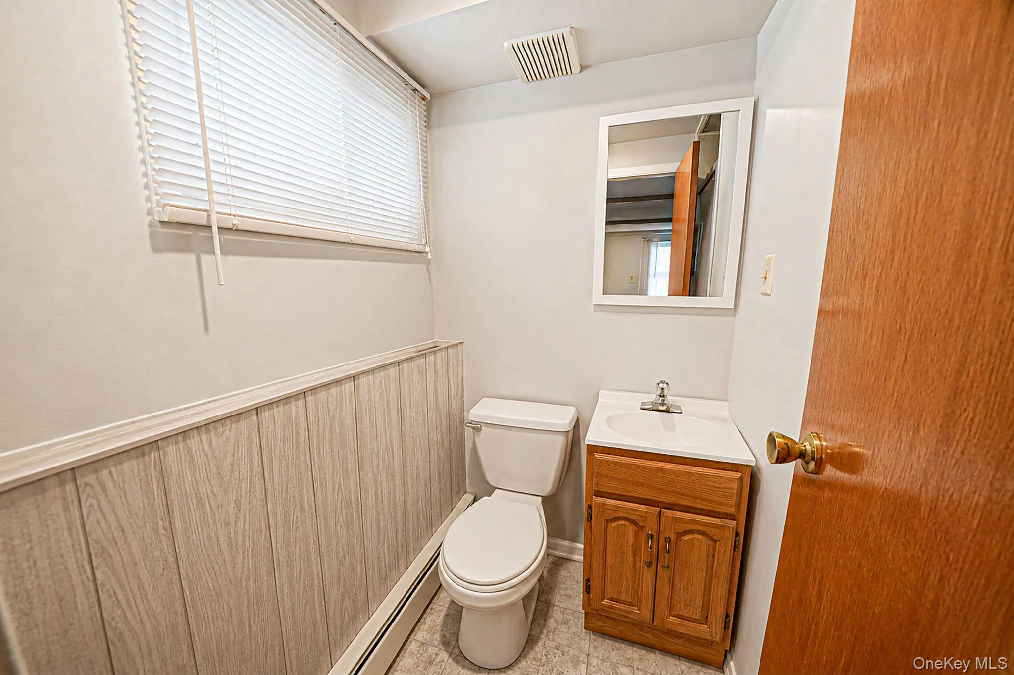 480 Fenimore Avenue, Babylon, NY, 4 Bedrooms Bedrooms, 11 Rooms Rooms,2 BathroomsBathrooms,Residential,For Rent,Fenimore,0,1029895 480 Fenimore Avenue, Babylon, NY, 4 Bedrooms Bedrooms, 11 Rooms Rooms,2 BathroomsBathrooms,Residential,For Rent,Fenimore,0,1029895