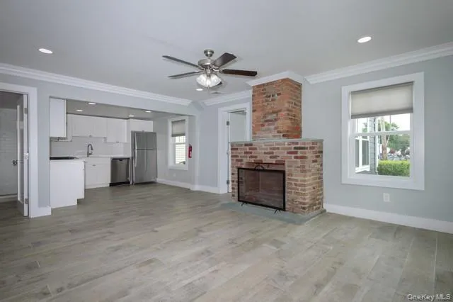 10 Shore Road, Babylon, NY, 1 Bedroom Bedrooms, 3 Rooms Rooms,1 BathroomBathrooms,Residential Lease,For Rent,Shore,0,1029898 10 Shore Road, Babylon, NY, 1 Bedroom Bedrooms, 3 Rooms Rooms,1 BathroomBathrooms,Residential Lease,For Rent,Shore,0,1029898
