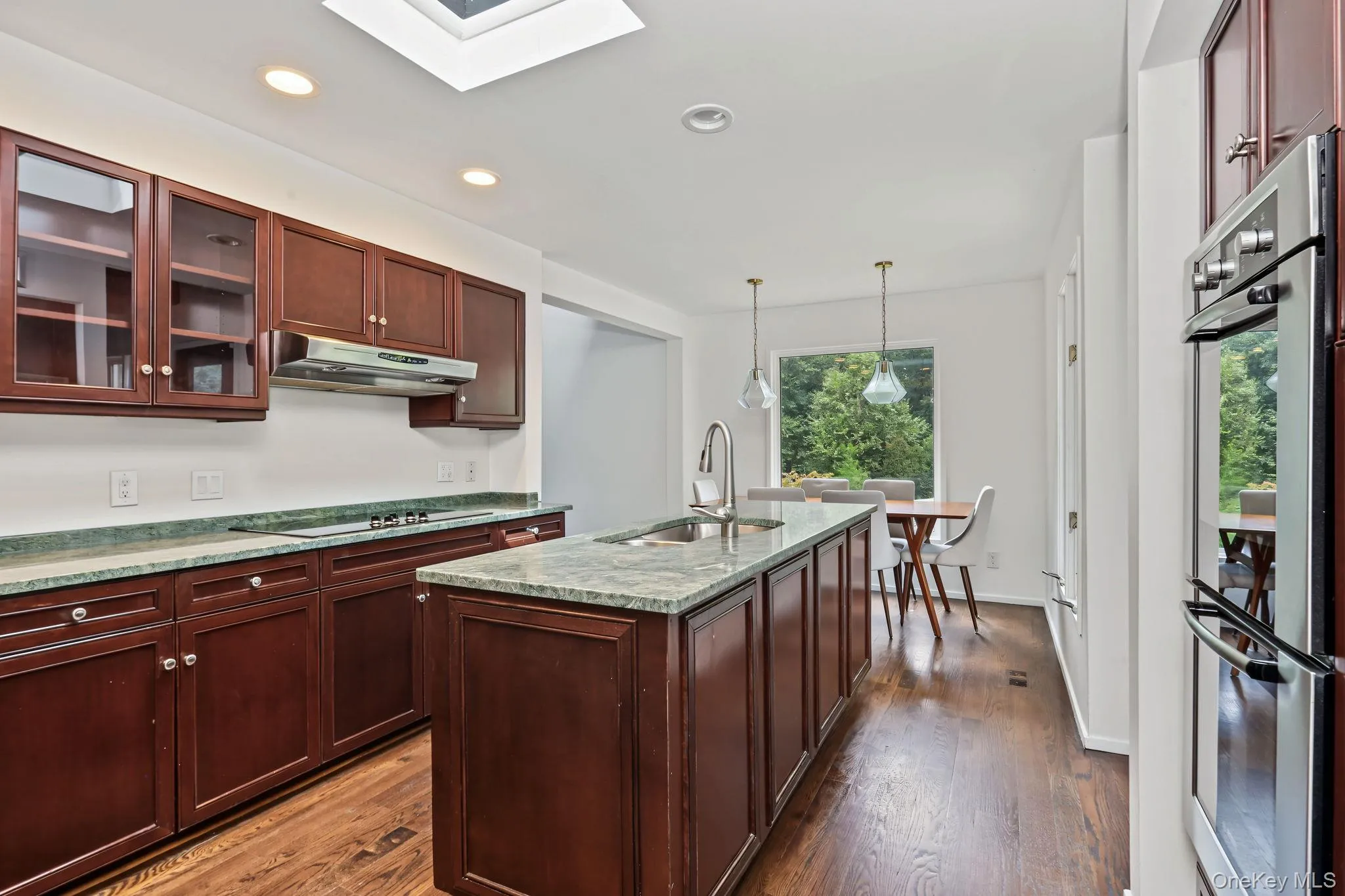 4 Leatherstocking Lane, Mamaroneck, NY, 3 Bedrooms Bedrooms, 7 Rooms Rooms,2 BathroomsBathrooms,Residential,For Rent,Leatherstocking,0,1029901 4 Leatherstocking Lane, Mamaroneck, NY, 3 Bedrooms Bedrooms, 7 Rooms Rooms,2 BathroomsBathrooms,Residential,For Rent,Leatherstocking,0,1029901