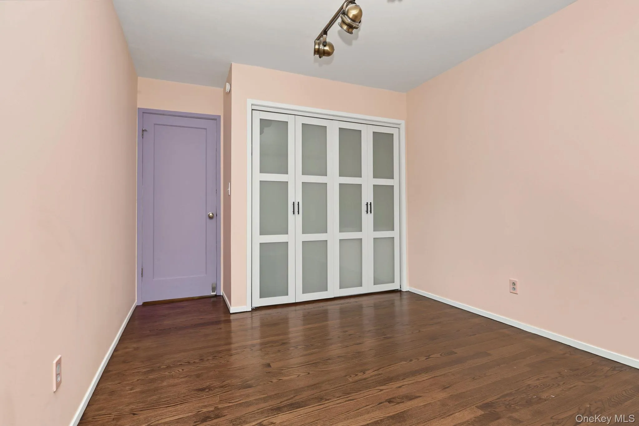 4 Leatherstocking Lane, Mamaroneck, NY, 3 Bedrooms Bedrooms, 7 Rooms Rooms,2 BathroomsBathrooms,Residential,For Rent,Leatherstocking,0,1029901 4 Leatherstocking Lane, Mamaroneck, NY, 3 Bedrooms Bedrooms, 7 Rooms Rooms,2 BathroomsBathrooms,Residential,For Rent,Leatherstocking,0,1029901