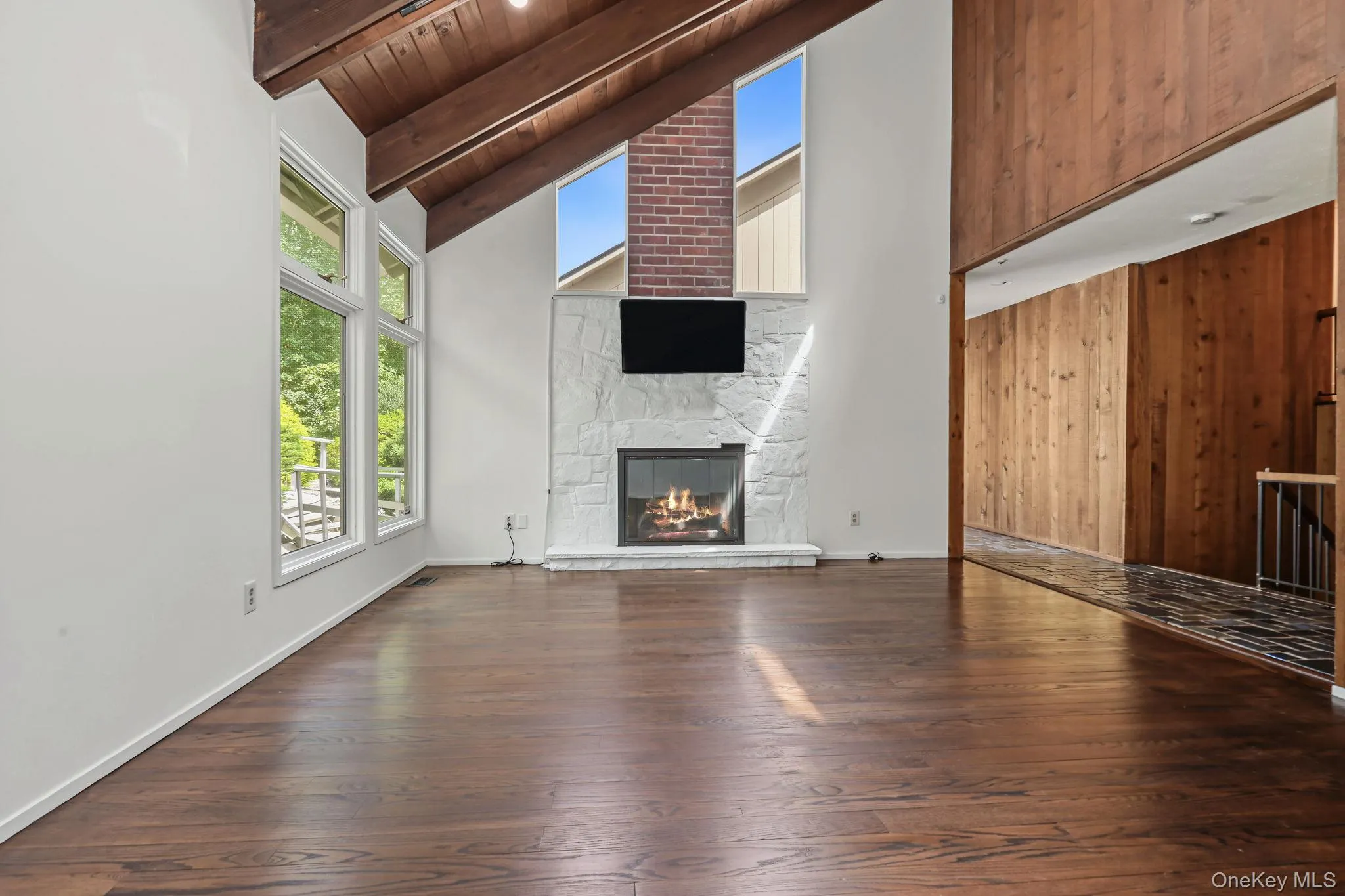 4 Leatherstocking Lane, Mamaroneck, NY, 3 Bedrooms Bedrooms, 7 Rooms Rooms,2 BathroomsBathrooms,Residential,For Rent,Leatherstocking,0,1029901 4 Leatherstocking Lane, Mamaroneck, NY, 3 Bedrooms Bedrooms, 7 Rooms Rooms,2 BathroomsBathrooms,Residential,For Rent,Leatherstocking,0,1029901