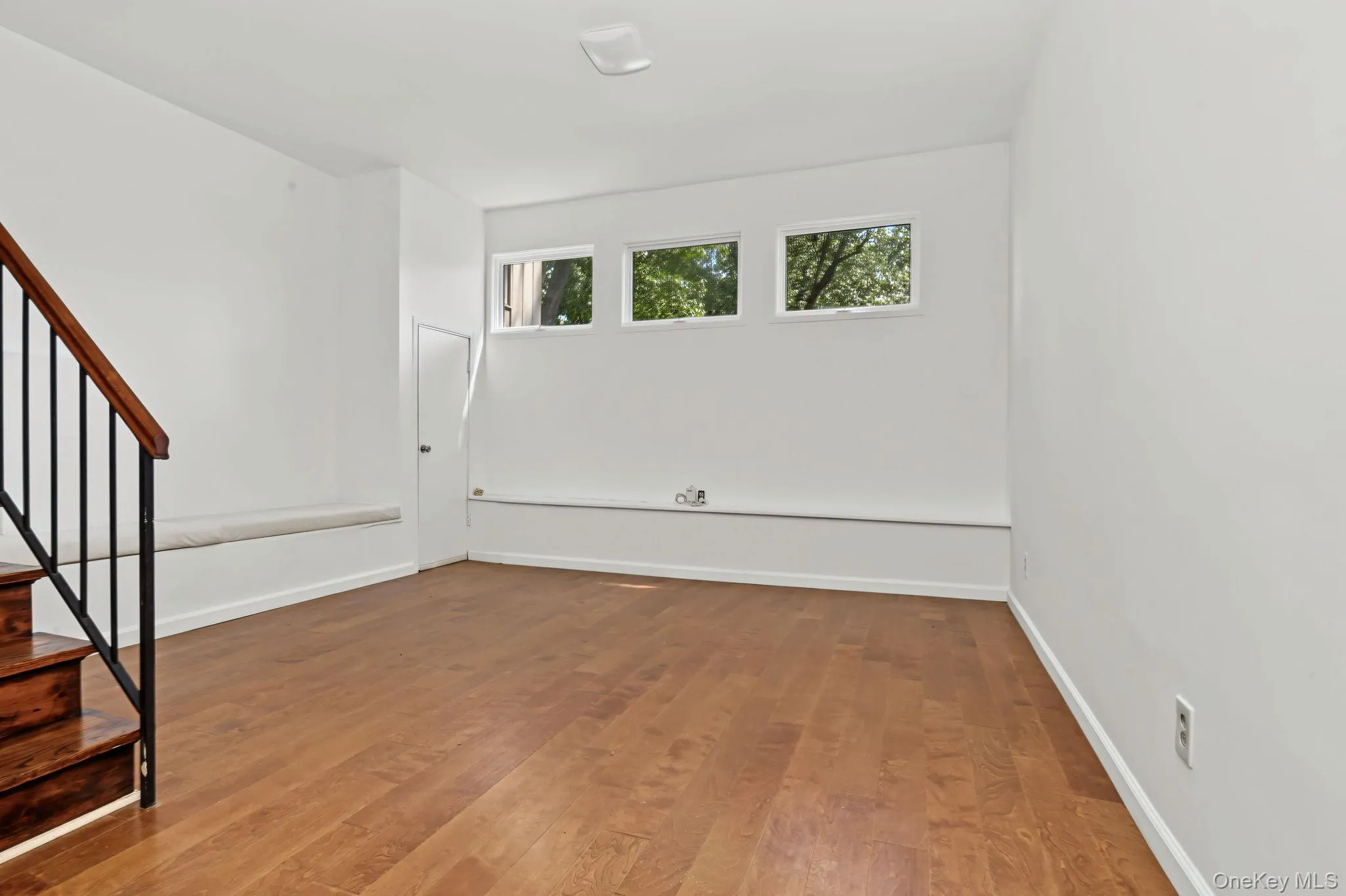 4 Leatherstocking Lane, Mamaroneck, NY, 3 Bedrooms Bedrooms, 7 Rooms Rooms,2 BathroomsBathrooms,Residential,For Rent,Leatherstocking,0,1029901 4 Leatherstocking Lane, Mamaroneck, NY, 3 Bedrooms Bedrooms, 7 Rooms Rooms,2 BathroomsBathrooms,Residential,For Rent,Leatherstocking,0,1029901