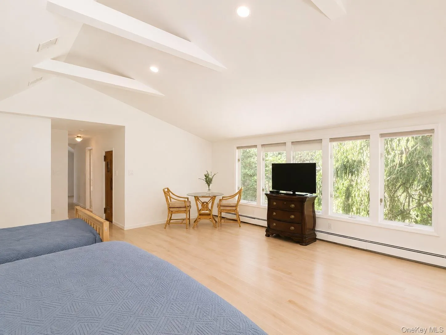 9 Arbor Road, North Hempstead, NY, 5 Bedrooms Bedrooms, 9 Rooms Rooms,3 BathroomsBathrooms,Residential,For Rent,Arbor,0,1029913 9 Arbor Road, North Hempstead, NY, 5 Bedrooms Bedrooms, 9 Rooms Rooms,3 BathroomsBathrooms,Residential,For Rent,Arbor,0,1029913