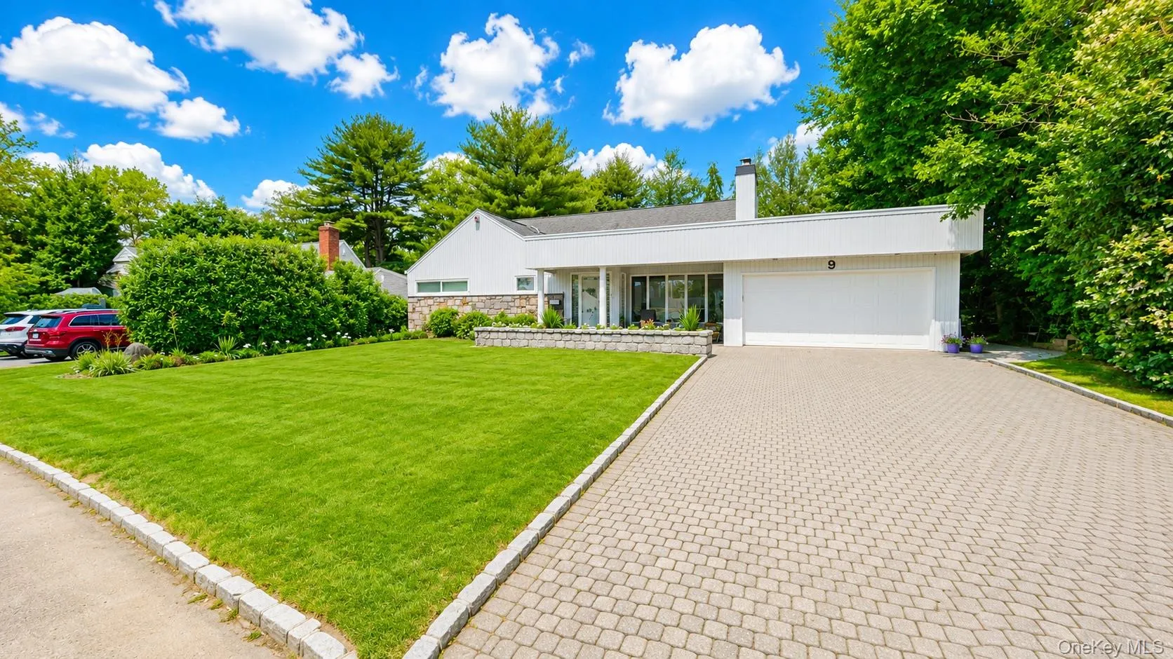 9 Arbor Road, North Hempstead, NY, 5 Bedrooms Bedrooms, 9 Rooms Rooms,3 BathroomsBathrooms,Residential,For Rent,Arbor,0,1029913 9 Arbor Road, North Hempstead, NY, 5 Bedrooms Bedrooms, 9 Rooms Rooms,3 BathroomsBathrooms,Residential,For Rent,Arbor,0,1029913