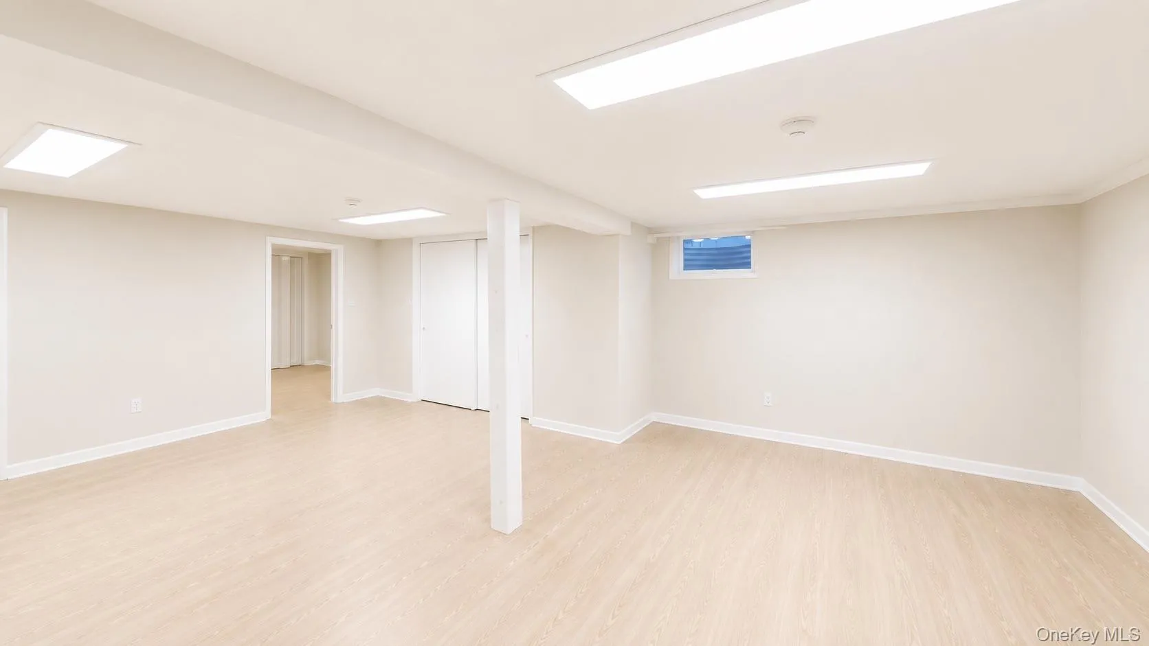 9 Arbor Road, North Hempstead, NY, 5 Bedrooms Bedrooms, 9 Rooms Rooms,3 BathroomsBathrooms,Residential,For Rent,Arbor,0,1029913 9 Arbor Road, North Hempstead, NY, 5 Bedrooms Bedrooms, 9 Rooms Rooms,3 BathroomsBathrooms,Residential,For Rent,Arbor,0,1029913
