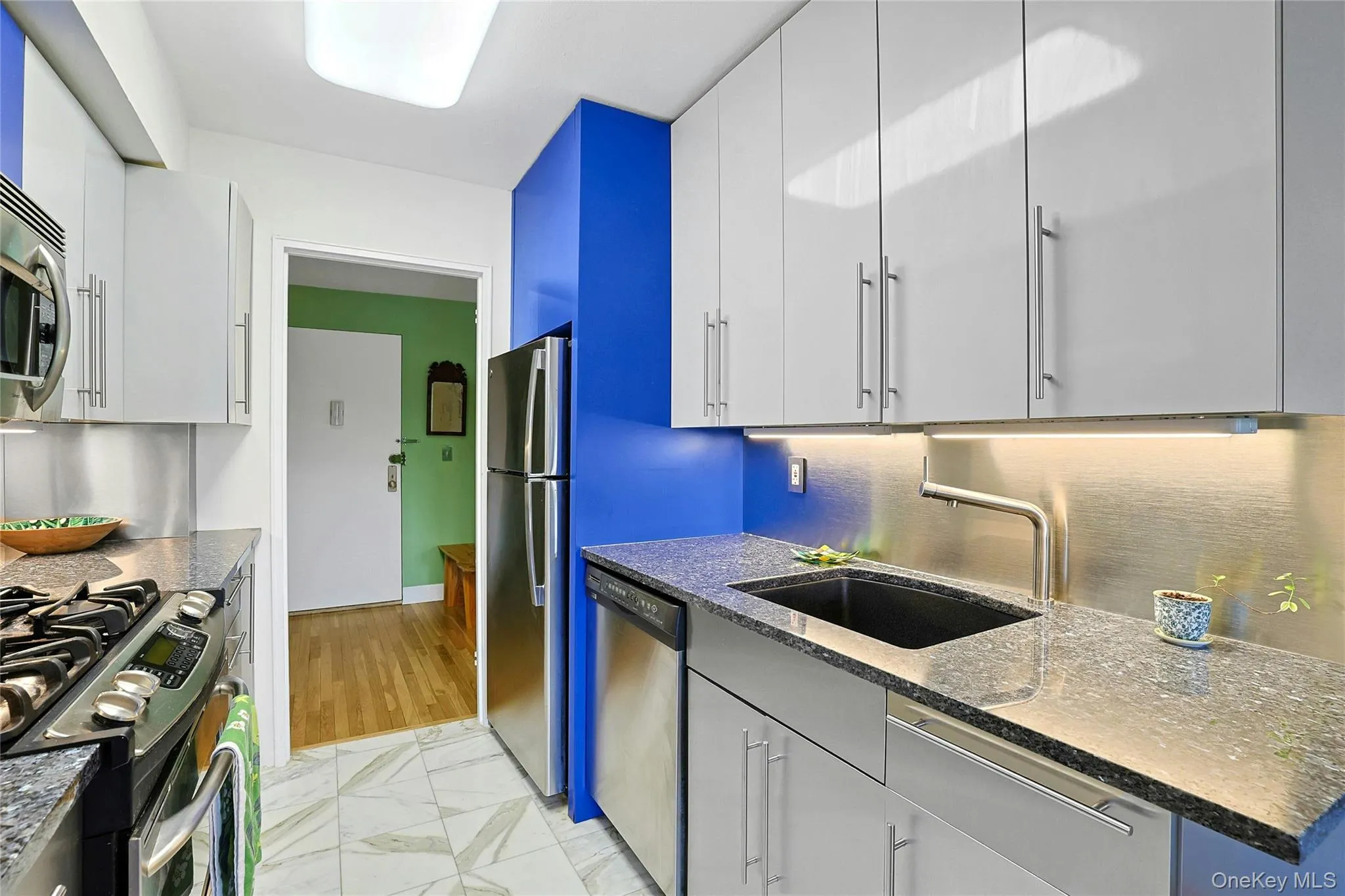 103 Gedney Street, Orangetown, NY, 1 Bedroom Bedrooms, 4 Rooms Rooms,1 BathroomBathrooms,Residential,For Rent,Gedney,0,1029914 103 Gedney Street, Orangetown, NY, 1 Bedroom Bedrooms, 4 Rooms Rooms,1 BathroomBathrooms,Residential,For Rent,Gedney,0,1029914