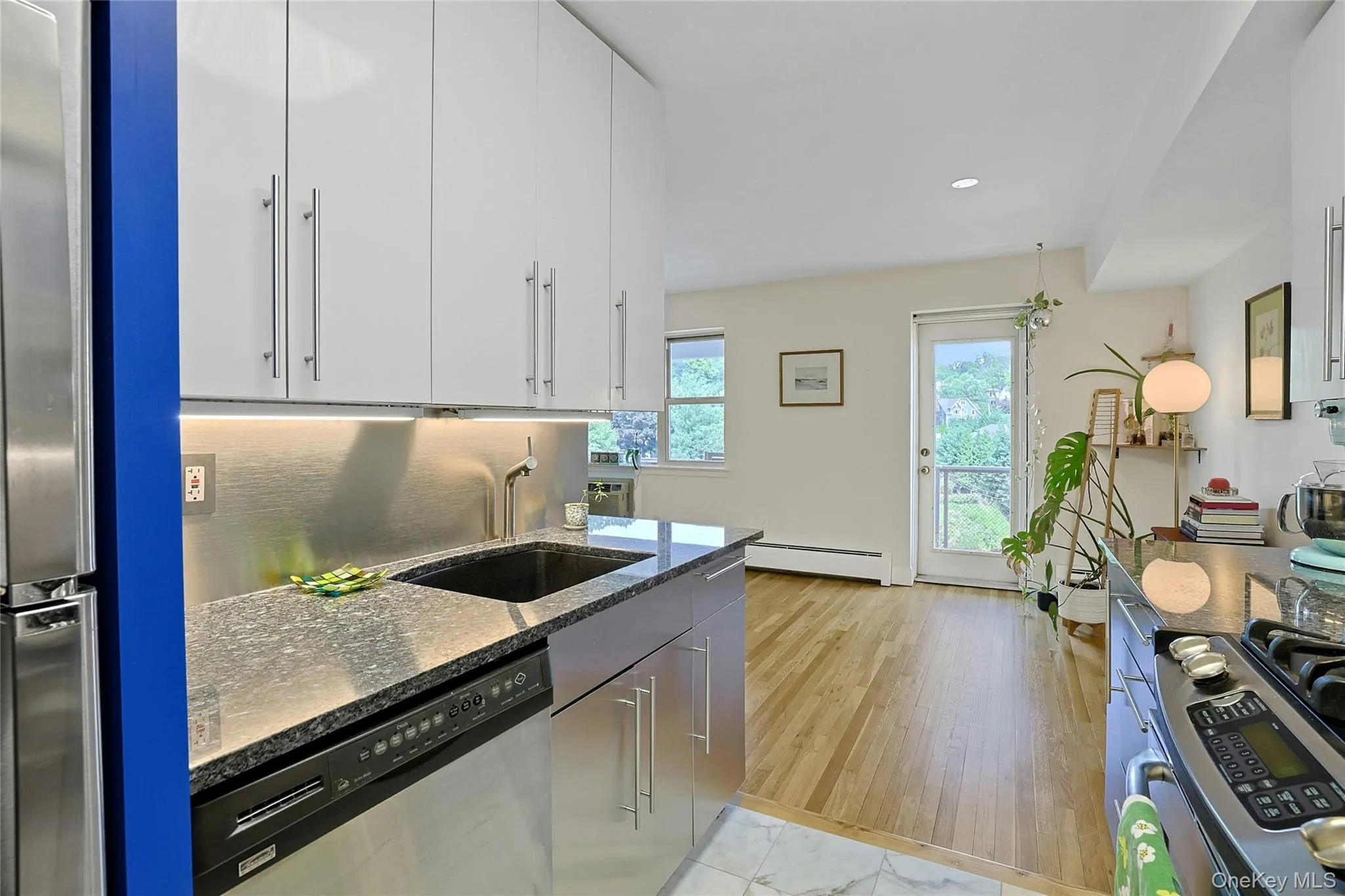 103 Gedney Street, Orangetown, NY, 1 Bedroom Bedrooms, 4 Rooms Rooms,1 BathroomBathrooms,Residential,For Rent,Gedney,0,1029914 103 Gedney Street, Orangetown, NY, 1 Bedroom Bedrooms, 4 Rooms Rooms,1 BathroomBathrooms,Residential,For Rent,Gedney,0,1029914