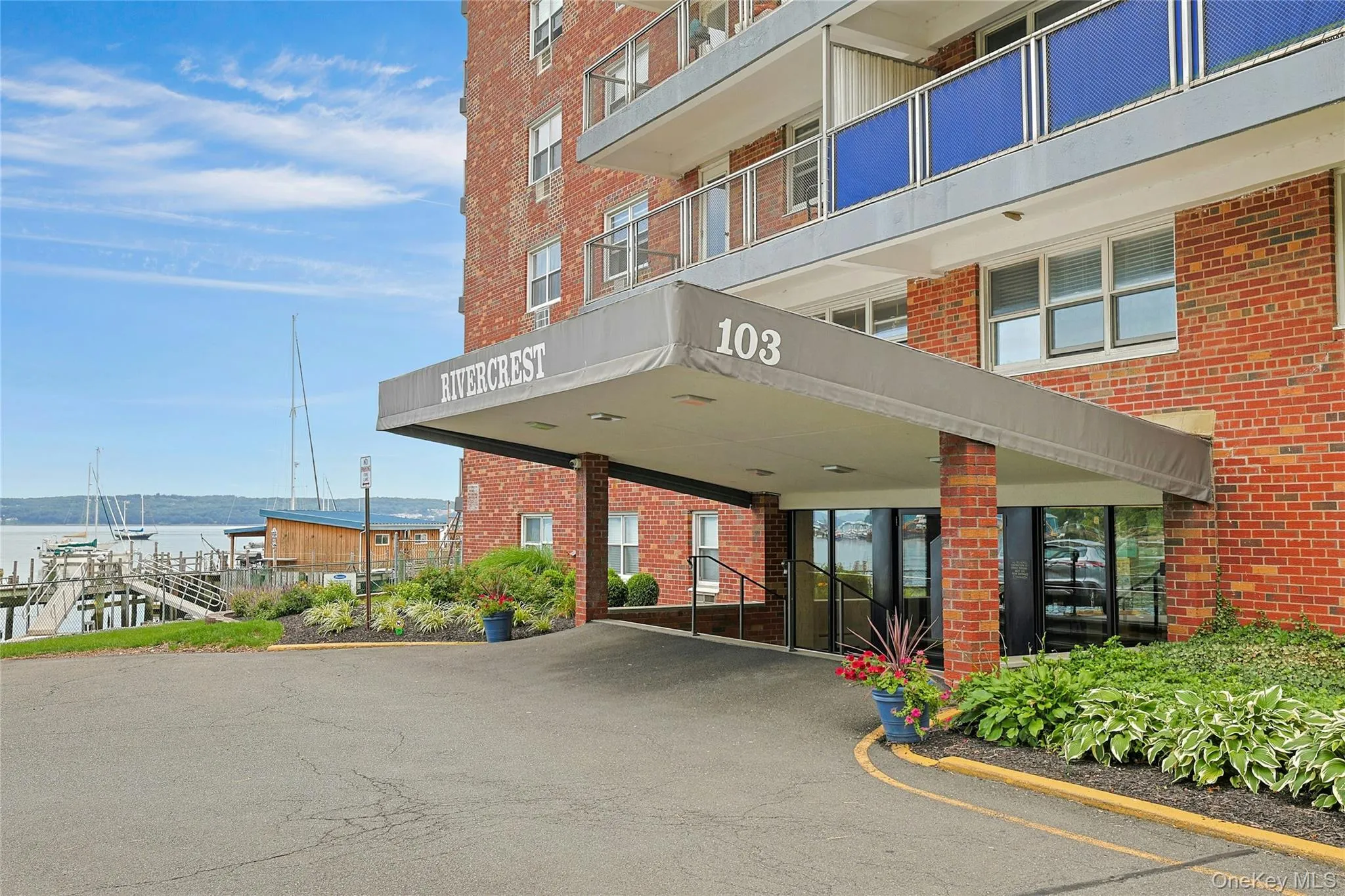 103 Gedney Street, Orangetown, NY, 1 Bedroom Bedrooms, 4 Rooms Rooms,1 BathroomBathrooms,Residential,For Rent,Gedney,0,1029914 103 Gedney Street, Orangetown, NY, 1 Bedroom Bedrooms, 4 Rooms Rooms,1 BathroomBathrooms,Residential,For Rent,Gedney,0,1029914