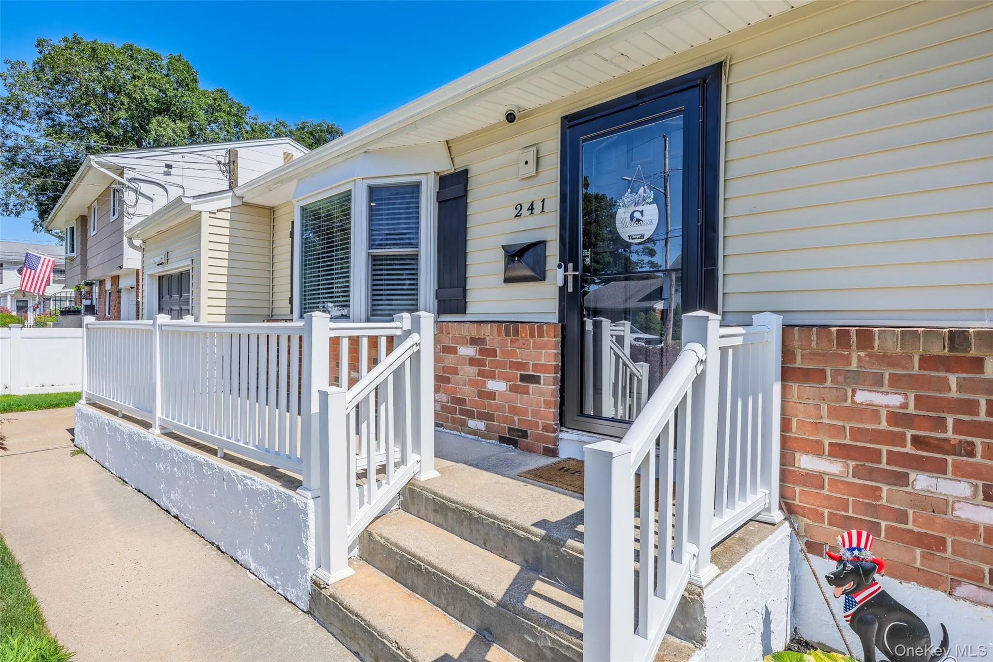 241 Houston Street, Babylon, NY, 3 Bedrooms Bedrooms, 7 Rooms Rooms,1 BathroomBathrooms,Residential,For Rent,Houston,0,1029916 241 Houston Street, Babylon, NY, 3 Bedrooms Bedrooms, 7 Rooms Rooms,1 BathroomBathrooms,Residential,For Rent,Houston,0,1029916