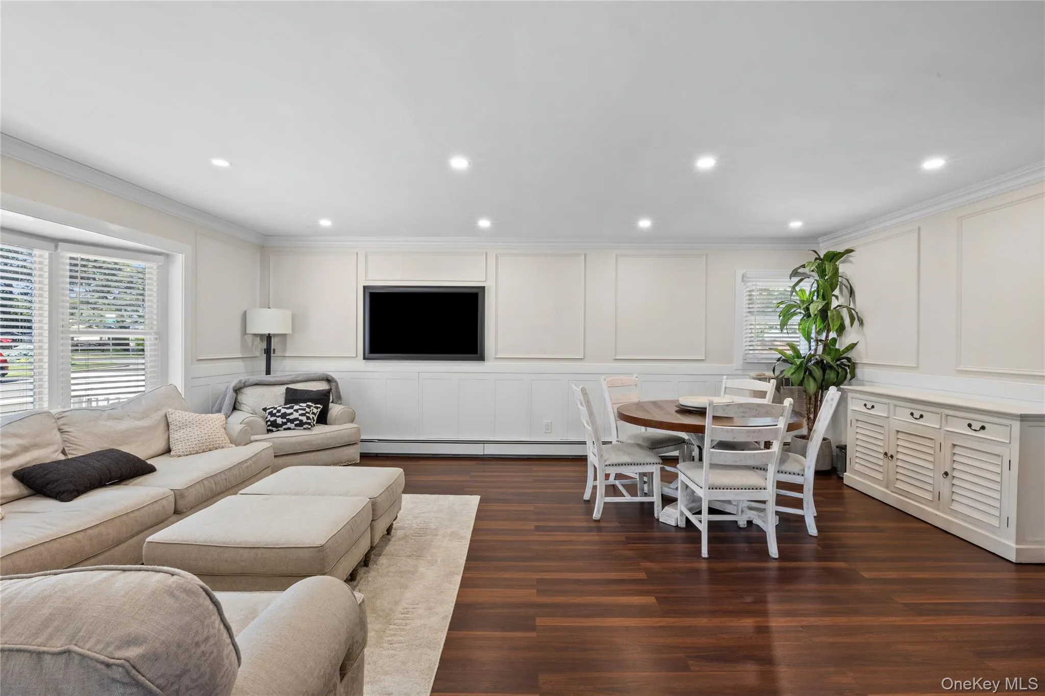 241 Houston Street, Babylon, NY, 3 Bedrooms Bedrooms, 7 Rooms Rooms,1 BathroomBathrooms,Residential,For Rent,Houston,0,1029916 241 Houston Street, Babylon, NY, 3 Bedrooms Bedrooms, 7 Rooms Rooms,1 BathroomBathrooms,Residential,For Rent,Houston,0,1029916
