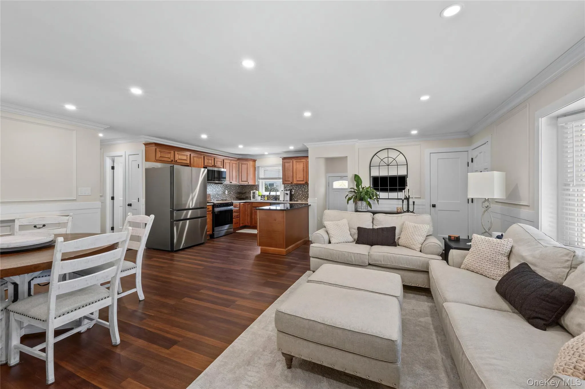 241 Houston Street, Babylon, NY, 3 Bedrooms Bedrooms, 7 Rooms Rooms,1 BathroomBathrooms,Residential,For Rent,Houston,0,1029916 241 Houston Street, Babylon, NY, 3 Bedrooms Bedrooms, 7 Rooms Rooms,1 BathroomBathrooms,Residential,For Rent,Houston,0,1029916