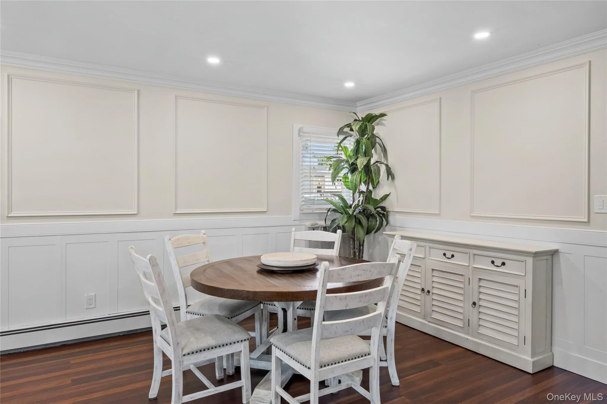 241 Houston Street, Babylon, NY, 3 Bedrooms Bedrooms, 7 Rooms Rooms,1 BathroomBathrooms,Residential,For Rent,Houston,0,1029916 241 Houston Street, Babylon, NY, 3 Bedrooms Bedrooms, 7 Rooms Rooms,1 BathroomBathrooms,Residential,For Rent,Houston,0,1029916