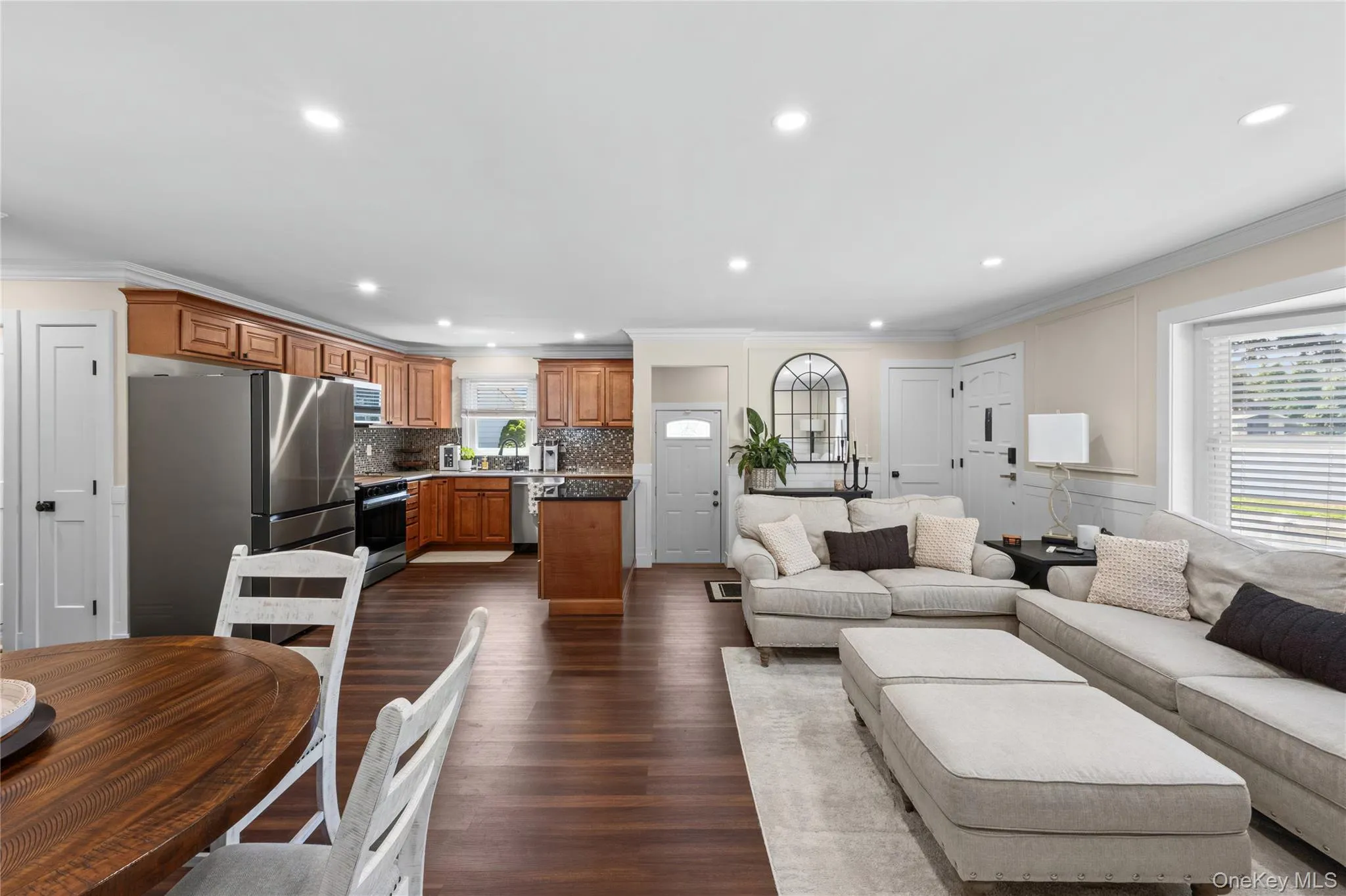 241 Houston Street, Babylon, NY, 3 Bedrooms Bedrooms, 7 Rooms Rooms,1 BathroomBathrooms,Residential,For Rent,Houston,0,1029916 241 Houston Street, Babylon, NY, 3 Bedrooms Bedrooms, 7 Rooms Rooms,1 BathroomBathrooms,Residential,For Rent,Houston,0,1029916