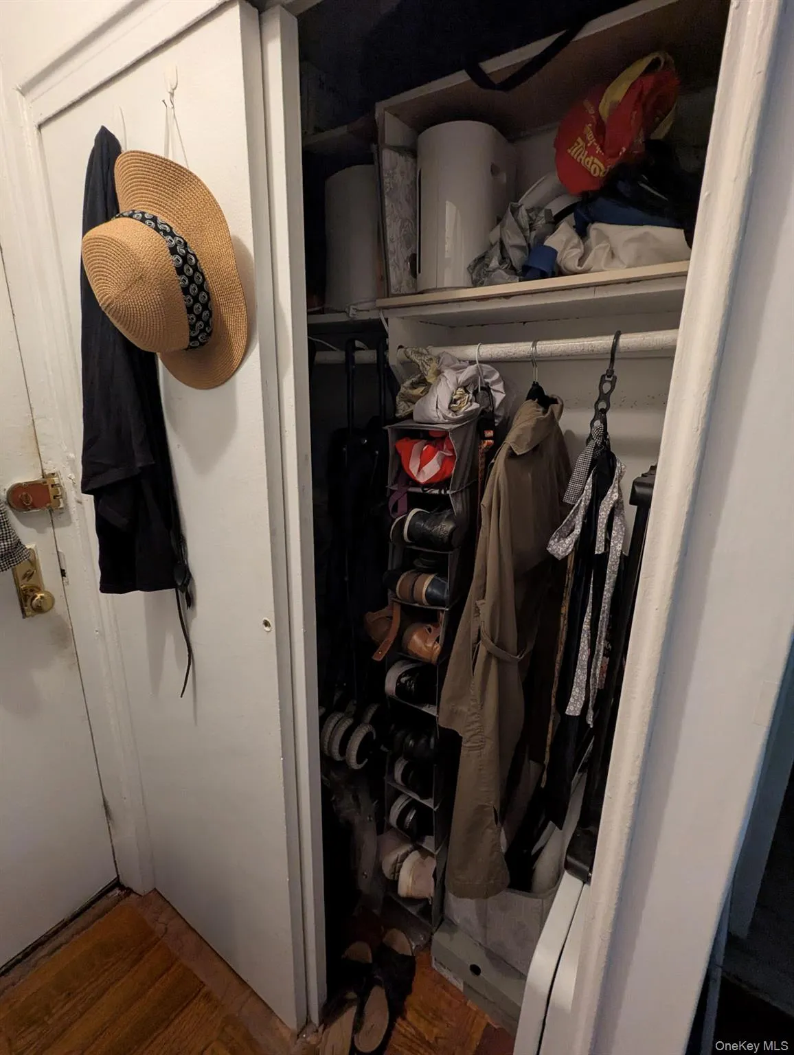 Large coat closet in the foyer to the left of the entrance. Large coat closet in the foyer to the left of the entrance.