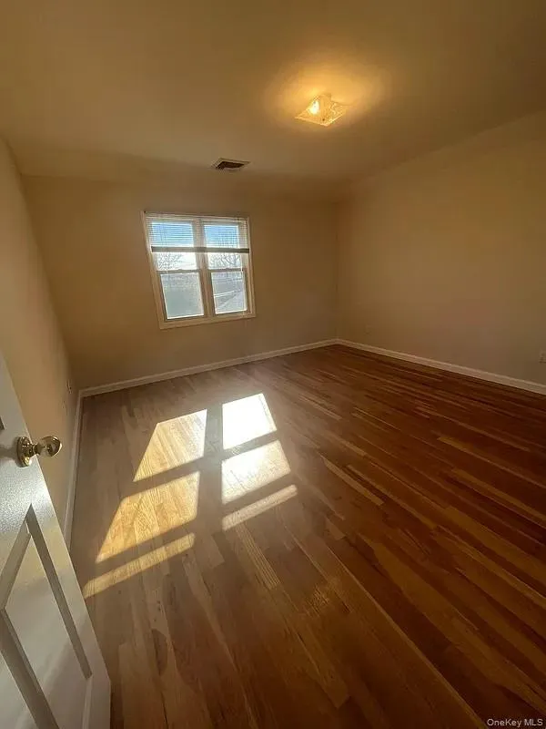 15724 20th Road, New York, NY, 2 Bedrooms Bedrooms, 8 Rooms Rooms,2 BathroomsBathrooms,Residential Lease,For Rent,20th,0,1029927 15724 20th Road, New York, NY, 2 Bedrooms Bedrooms, 8 Rooms Rooms,2 BathroomsBathrooms,Residential Lease,For Rent,20th,0,1029927